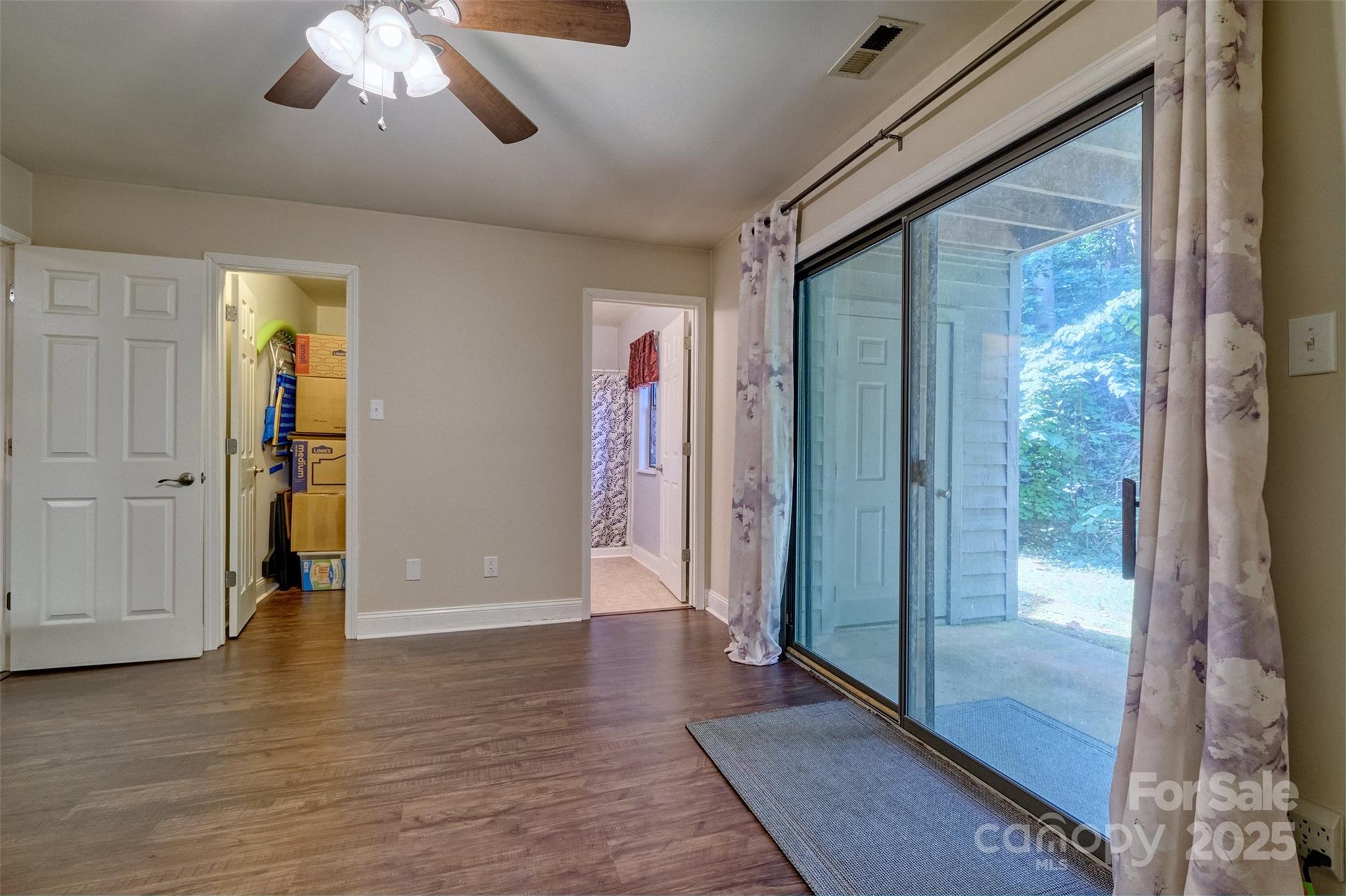 4130 Charlotte Highway #g Property Photo 17