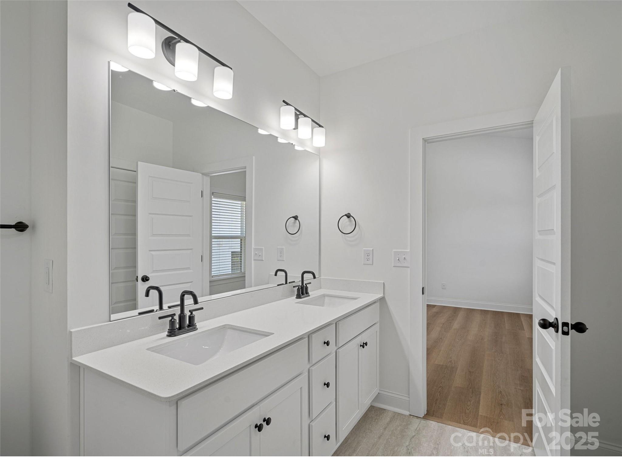 8311 Adrian Court Property Photo 22