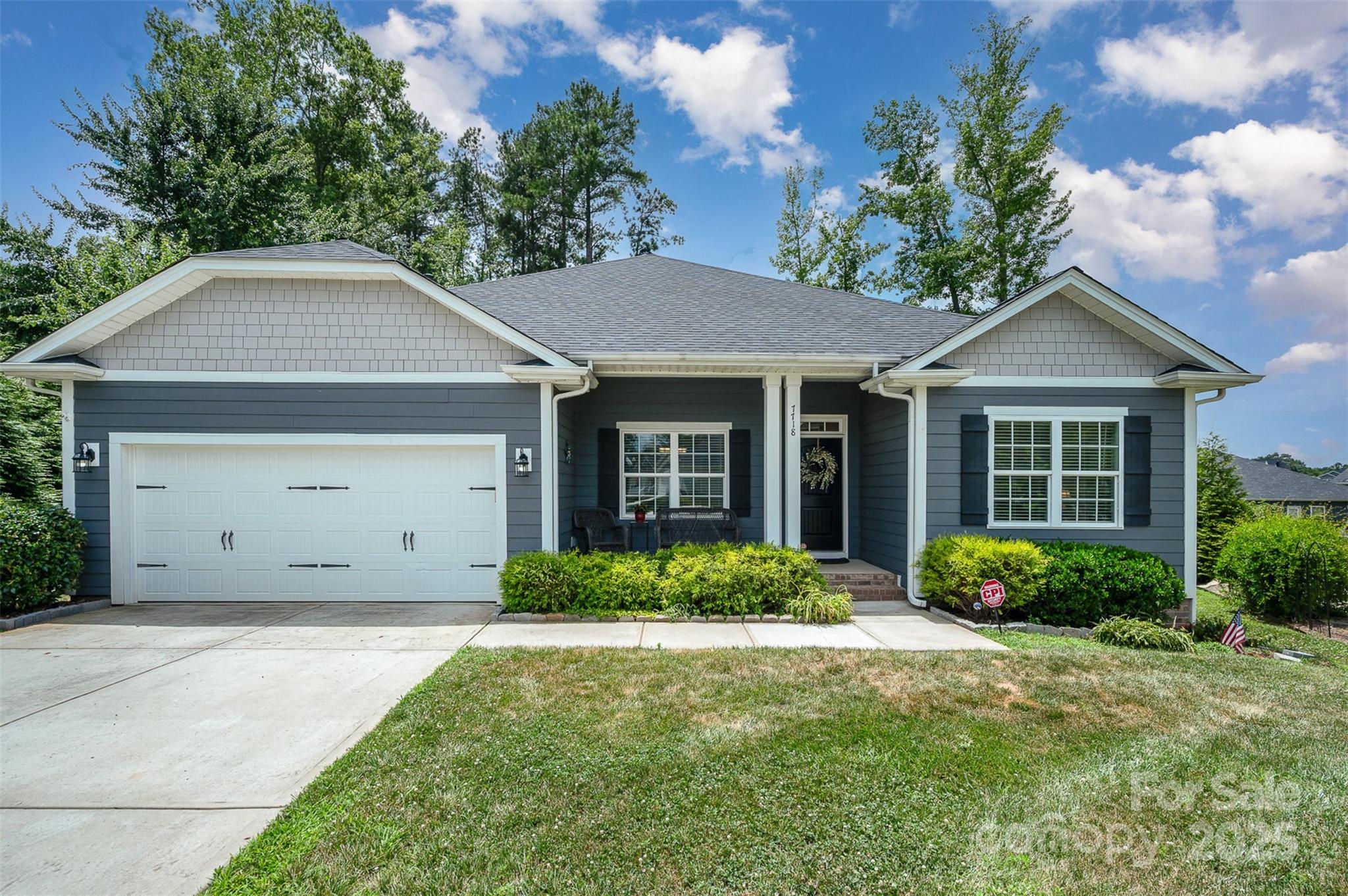 7718 Village Parkway Property Photo 1