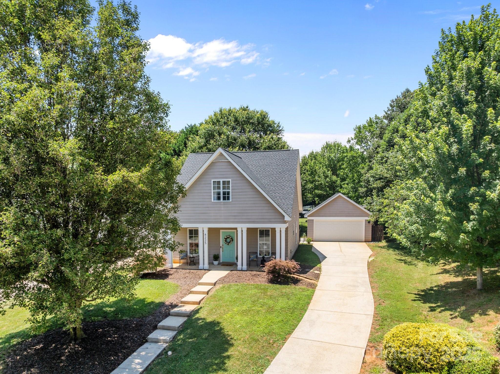 8225 Ballymore Court Property Photo 1