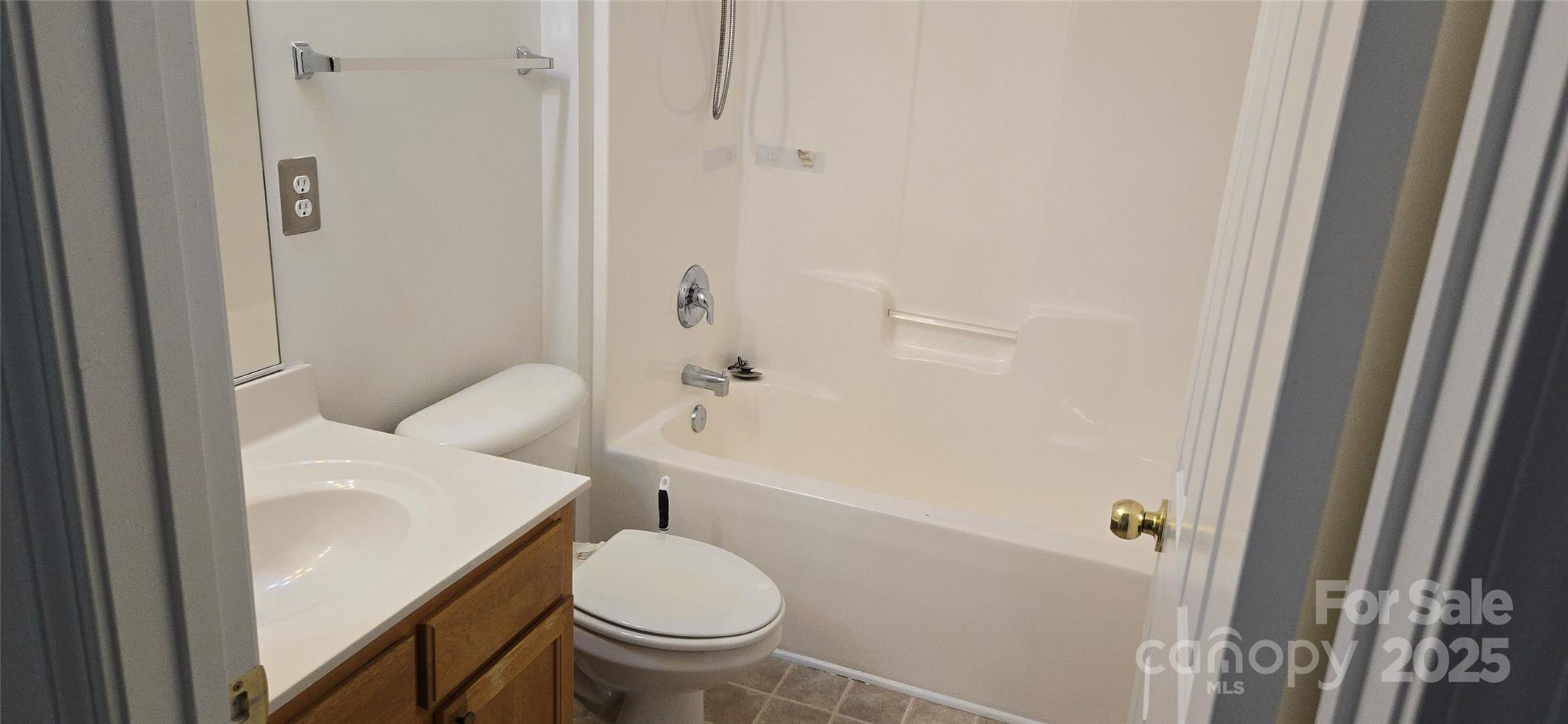 162 Autumn Falls Drive Property Photo 7