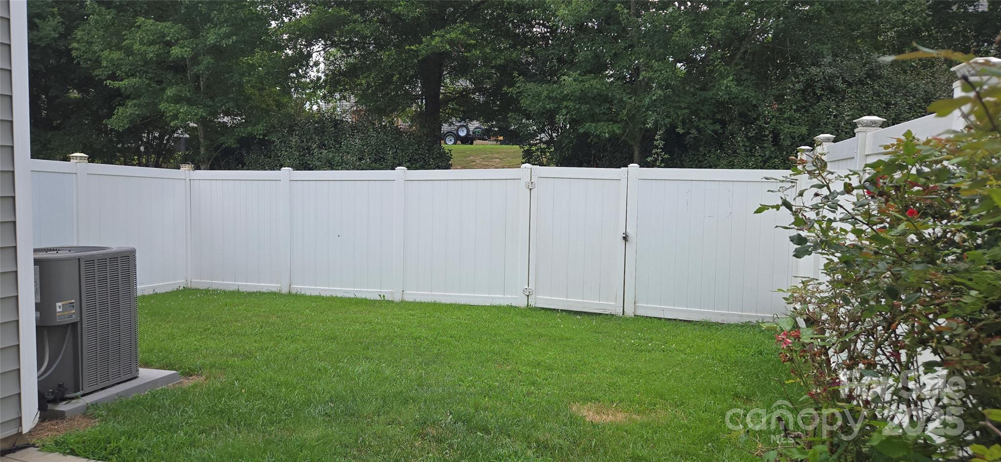 162 Autumn Falls Drive Property Photo 42