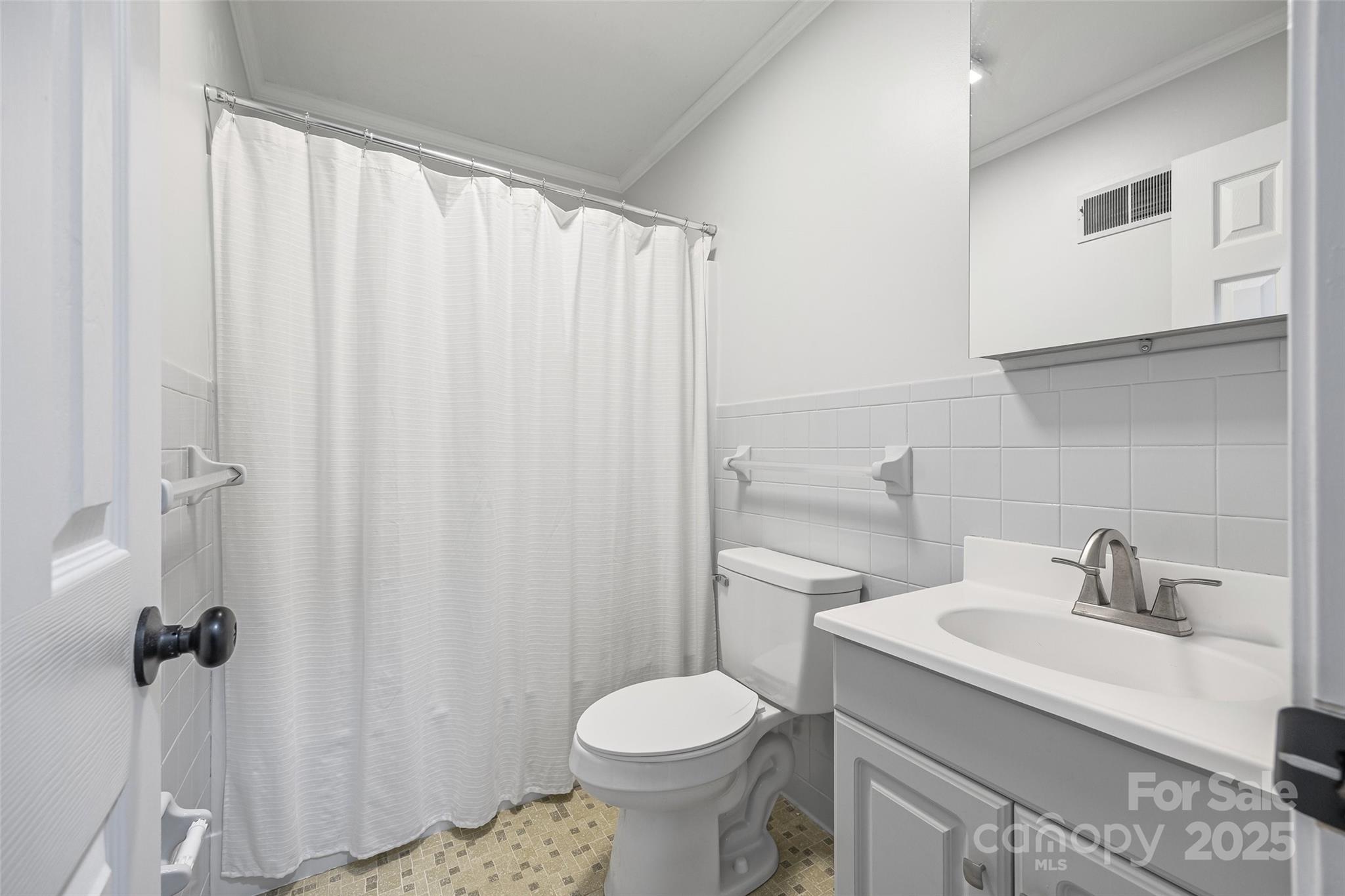 1582 Cornwell Road Property Photo 12