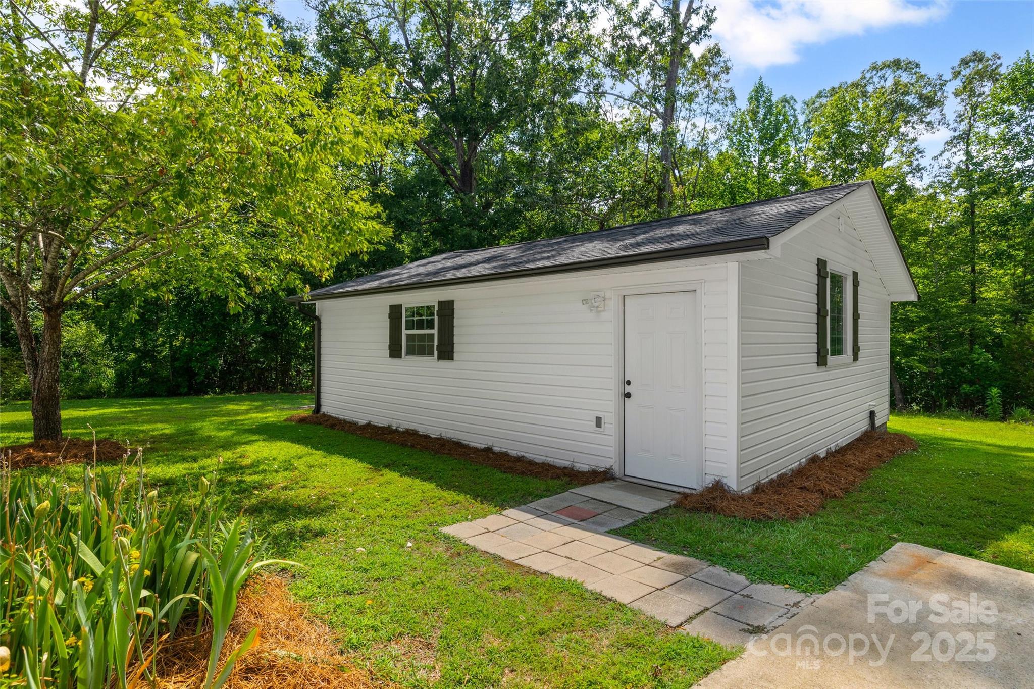 1582 Cornwell Road Property Photo 16