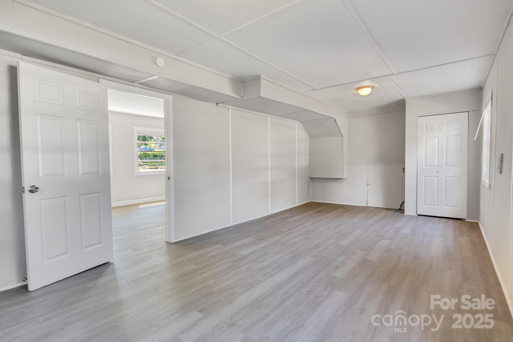 4635 Thornwood Road Property Photo 19