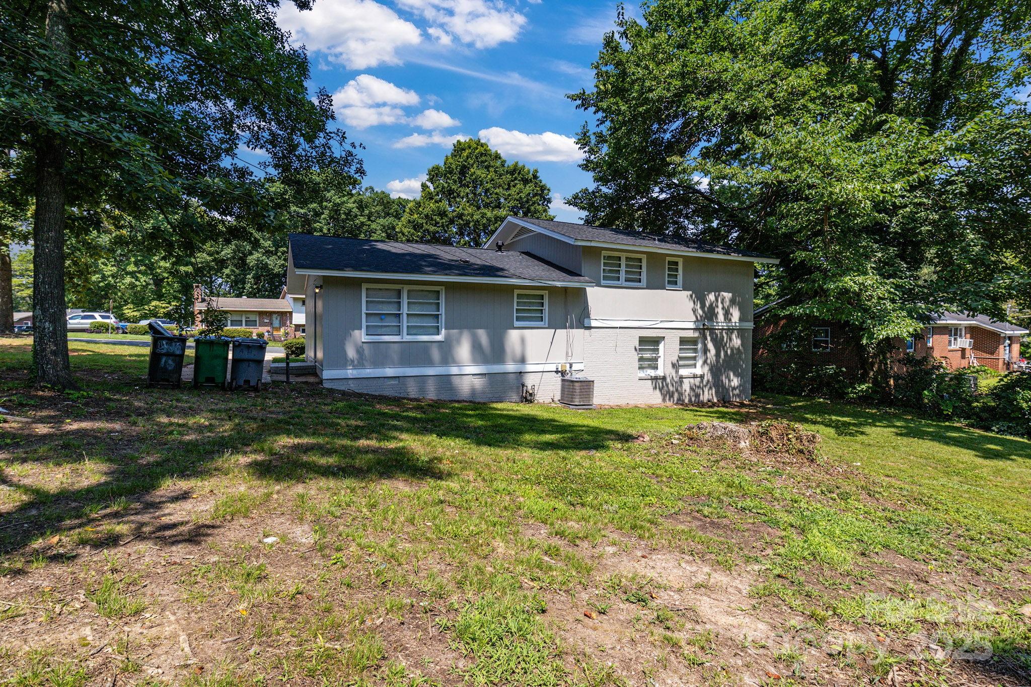 4635 Thornwood Road Property Photo 22