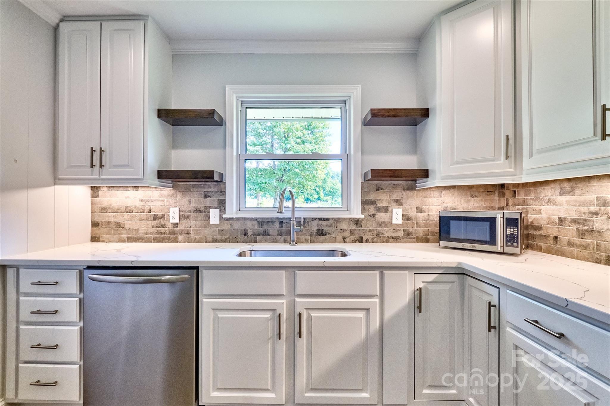 7753 Caswell Road Property Photo 10