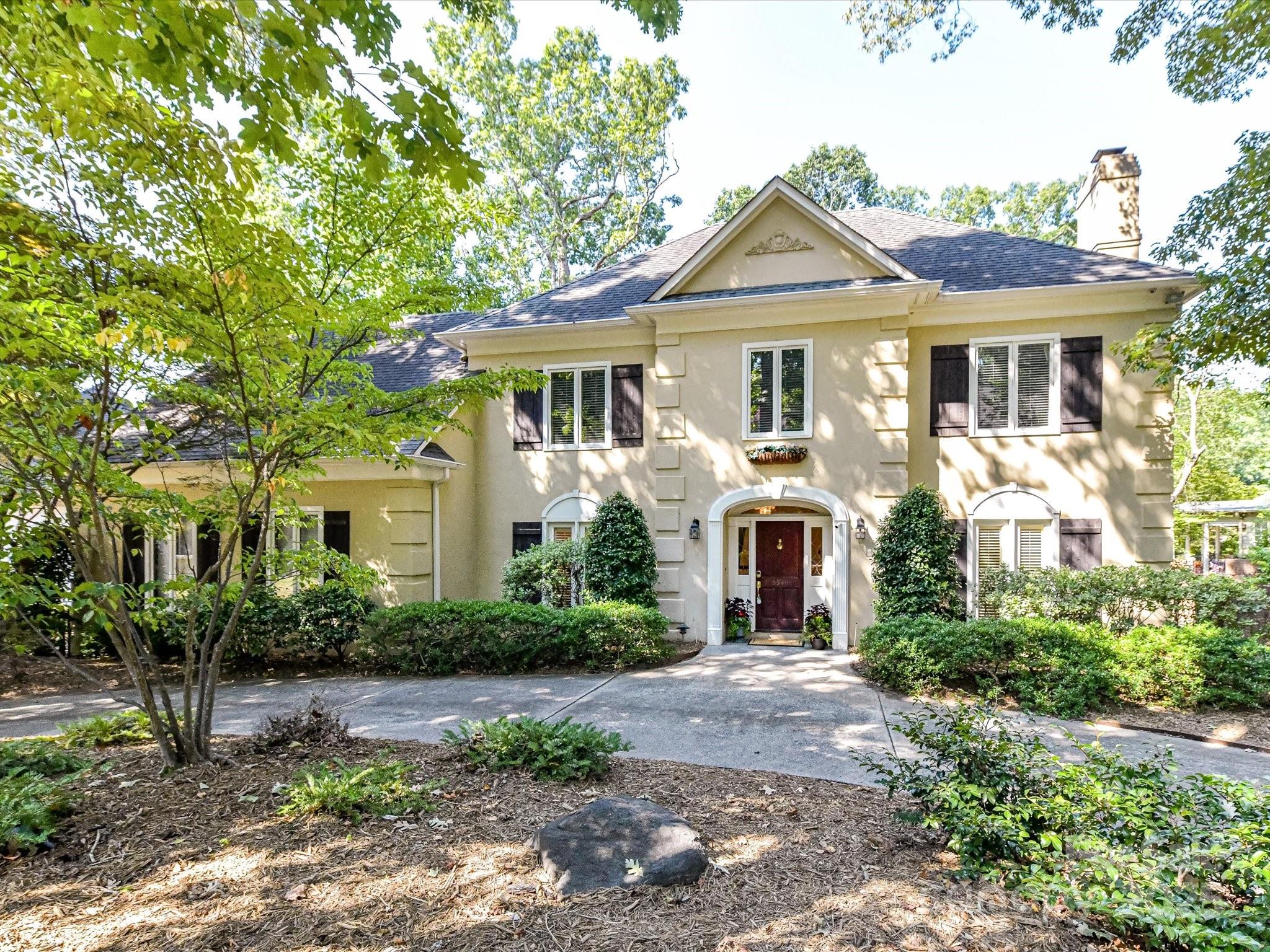 6546 Chestnut Grove Lane Property Photo 1