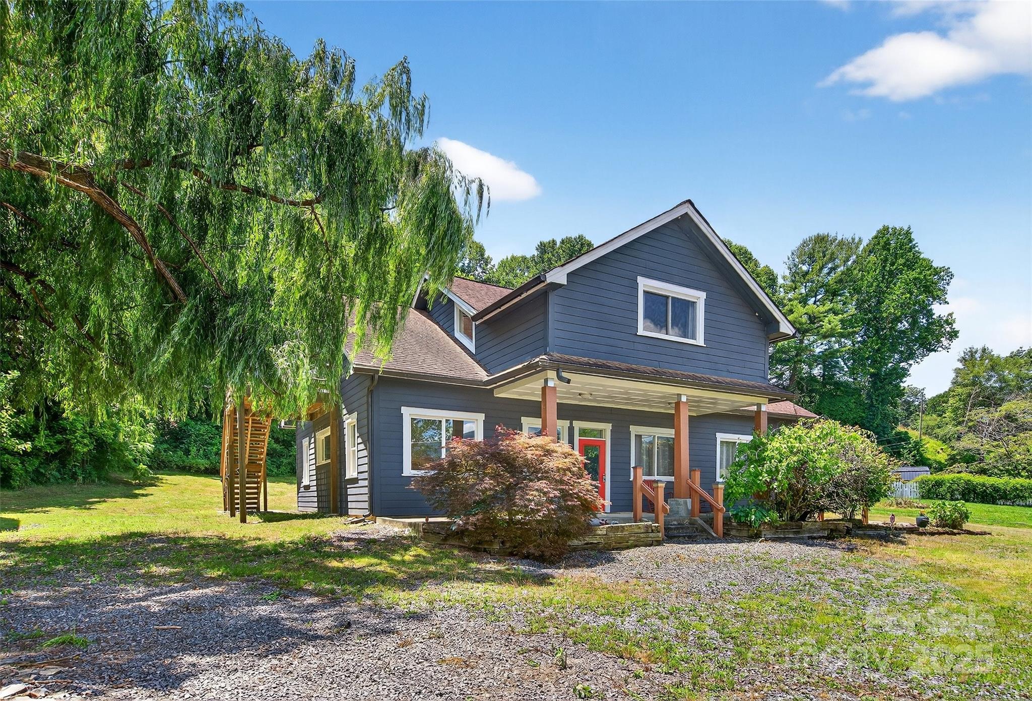 626 Old Lytle Cove Road Property Photo 3