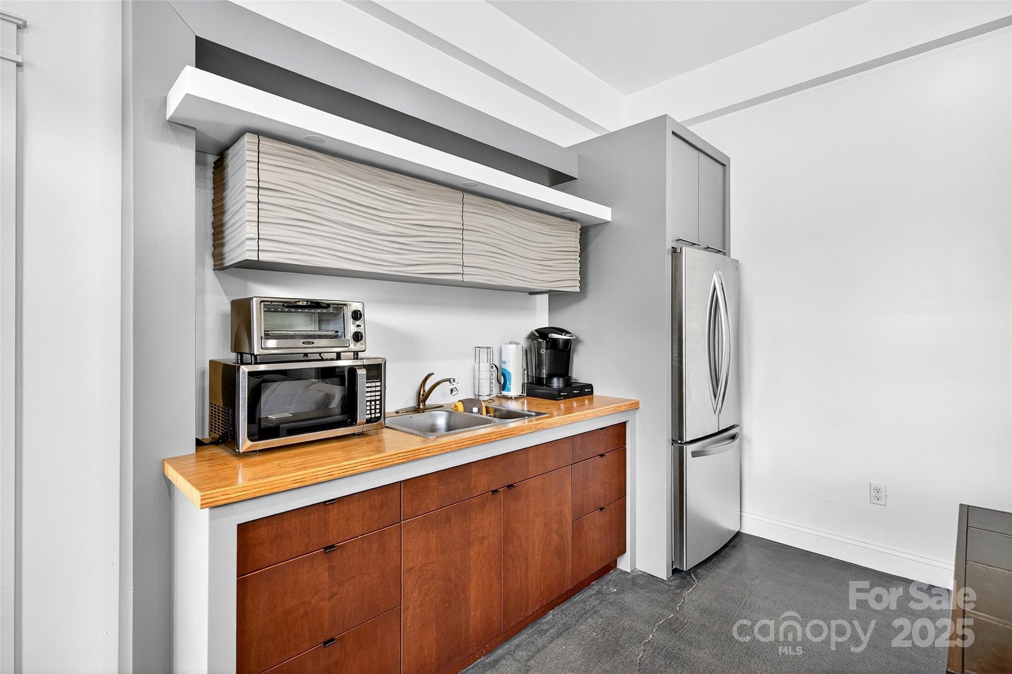 626 Old Lytle Cove Road Property Photo 17