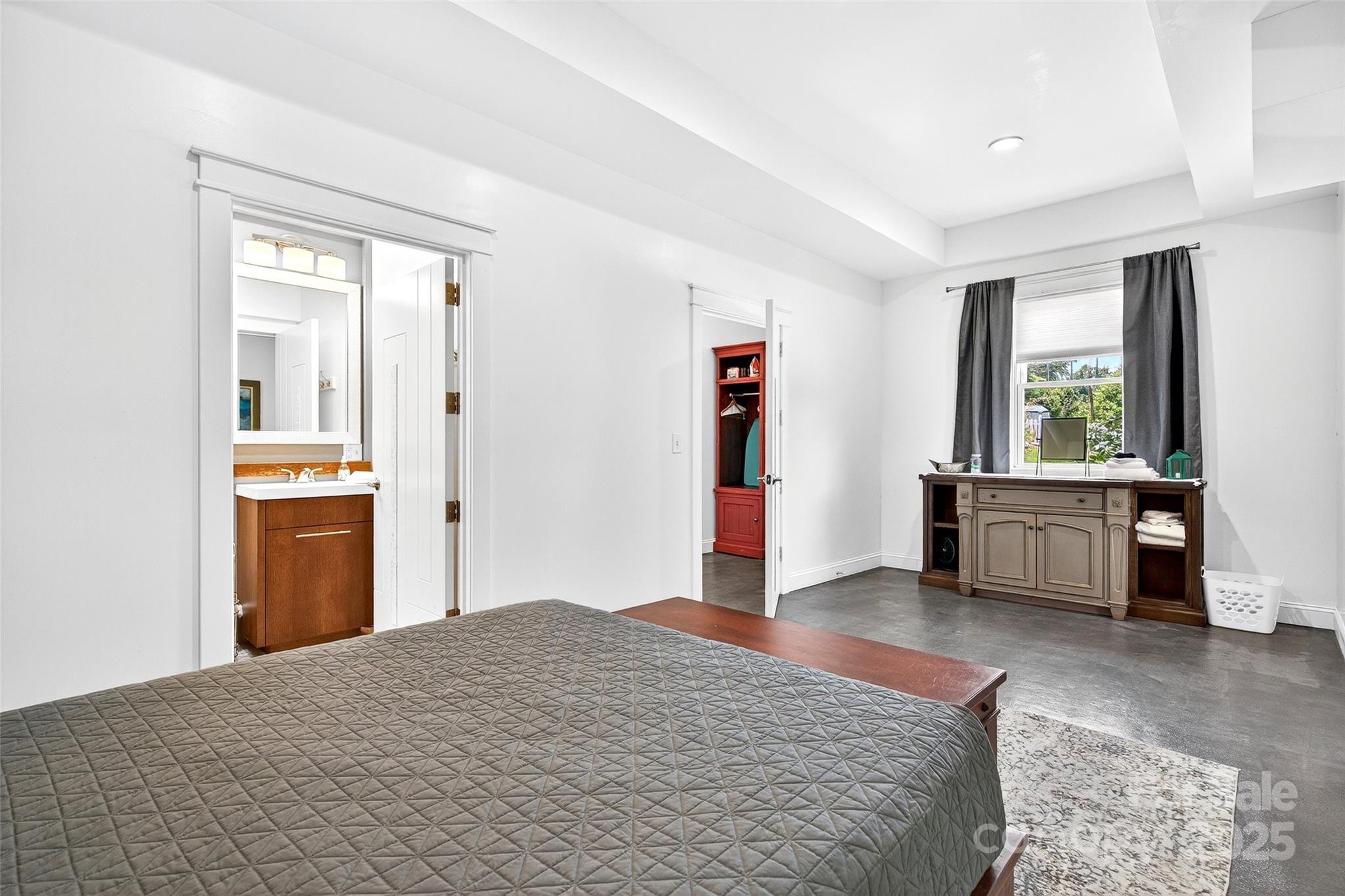 626 Old Lytle Cove Road Property Photo 22