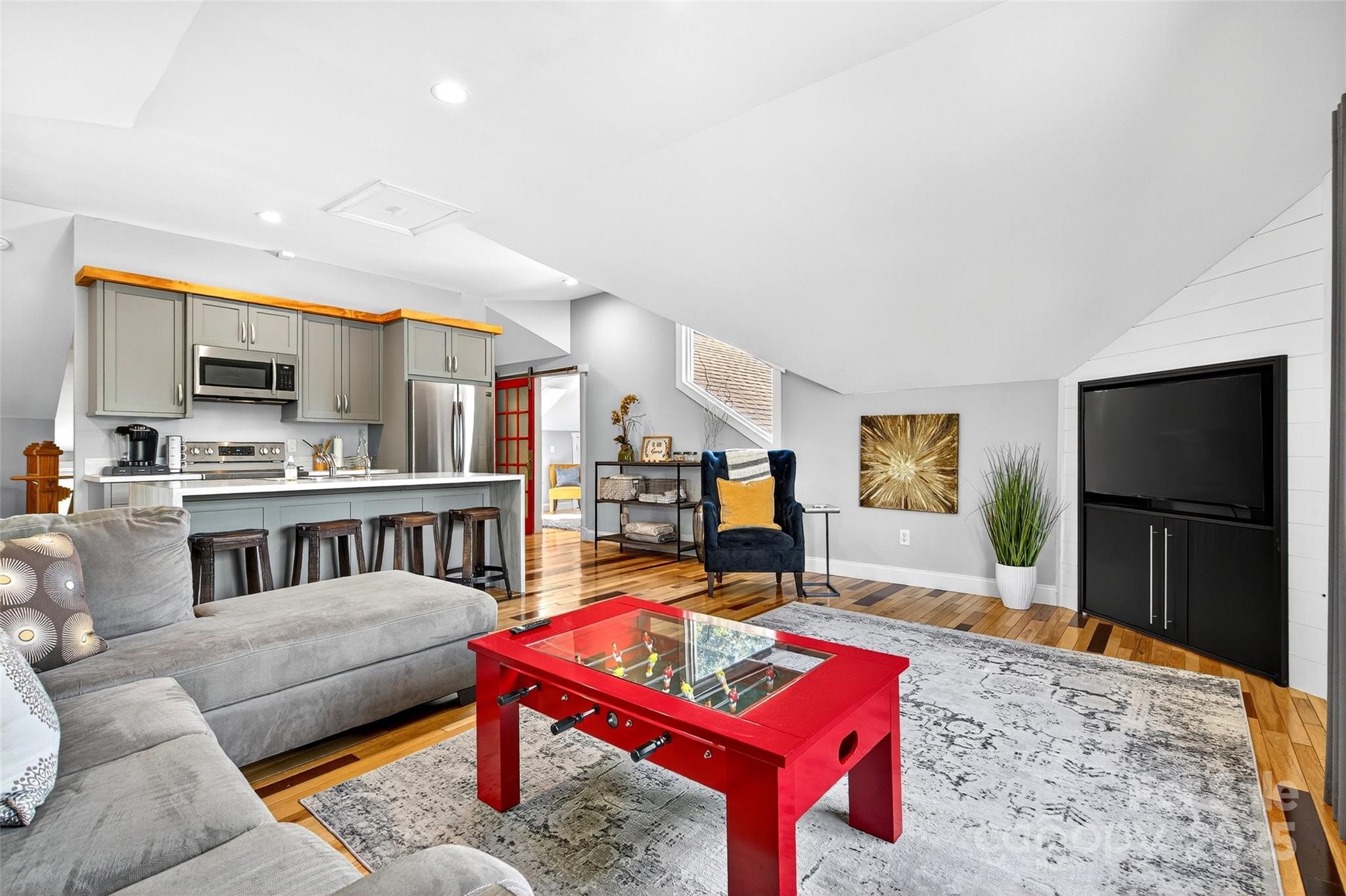 626 Old Lytle Cove Road Property Photo 33