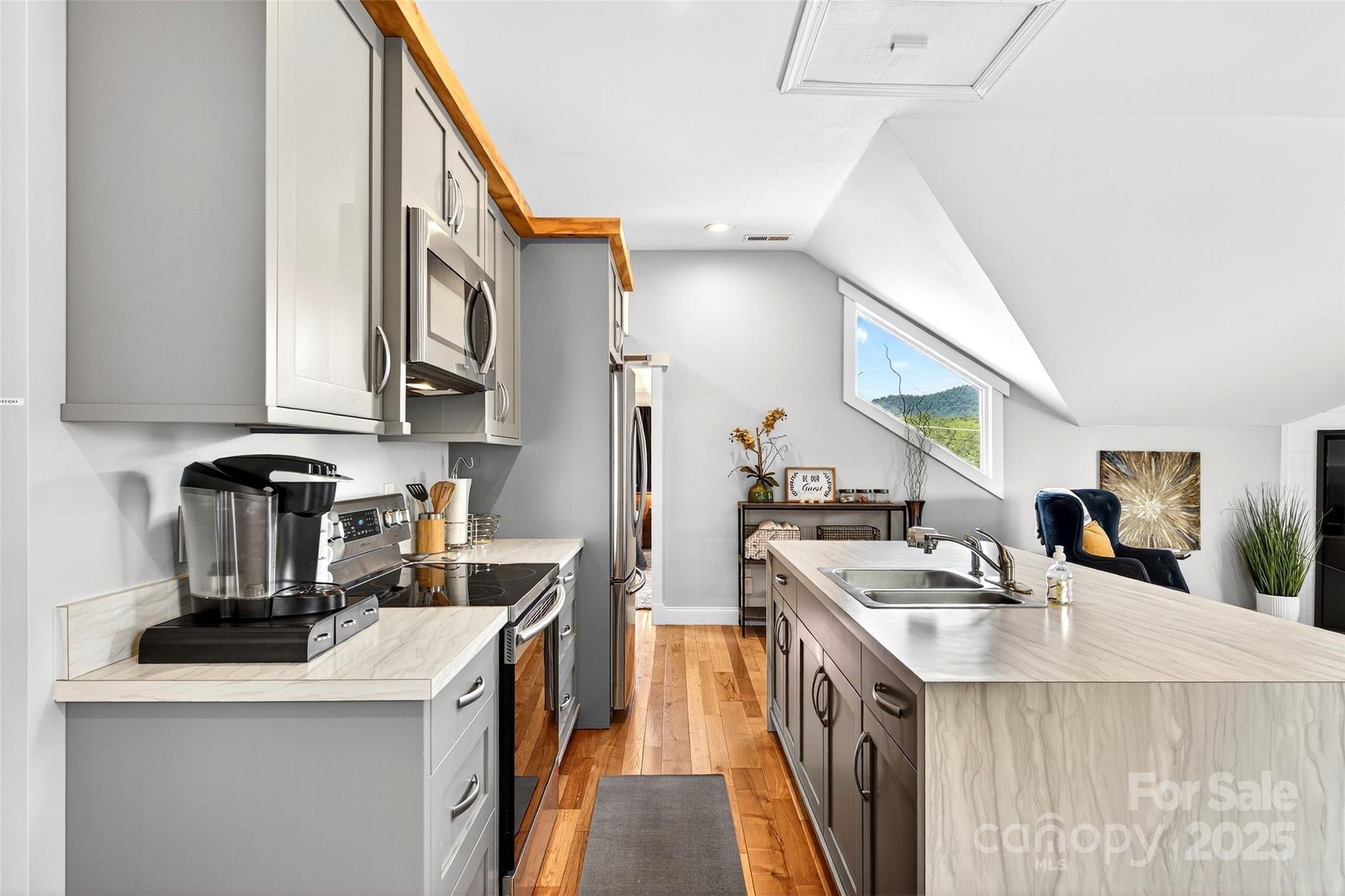 626 Old Lytle Cove Road Property Photo 35