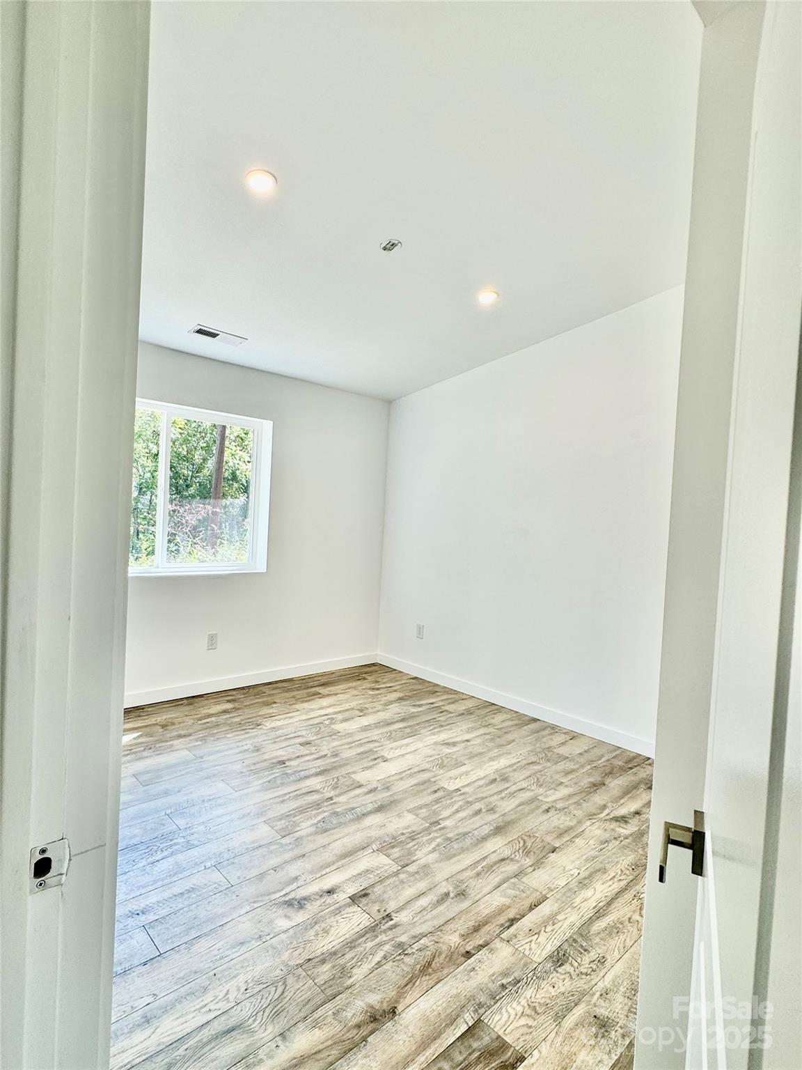 900 Linney Lane Property Photo 18