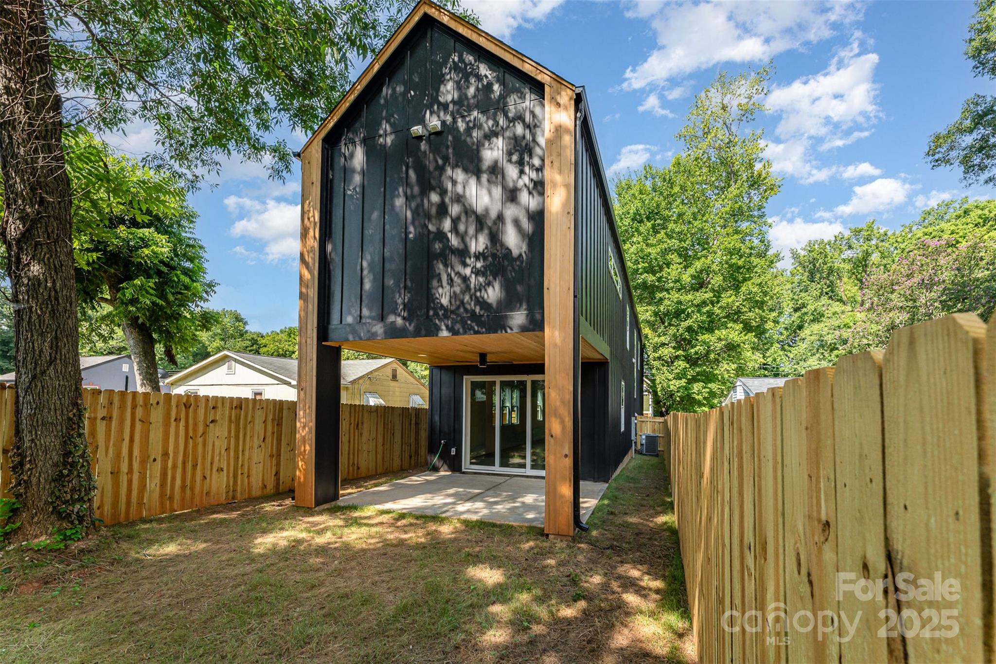3049 Reid Avenue Property Photo 12