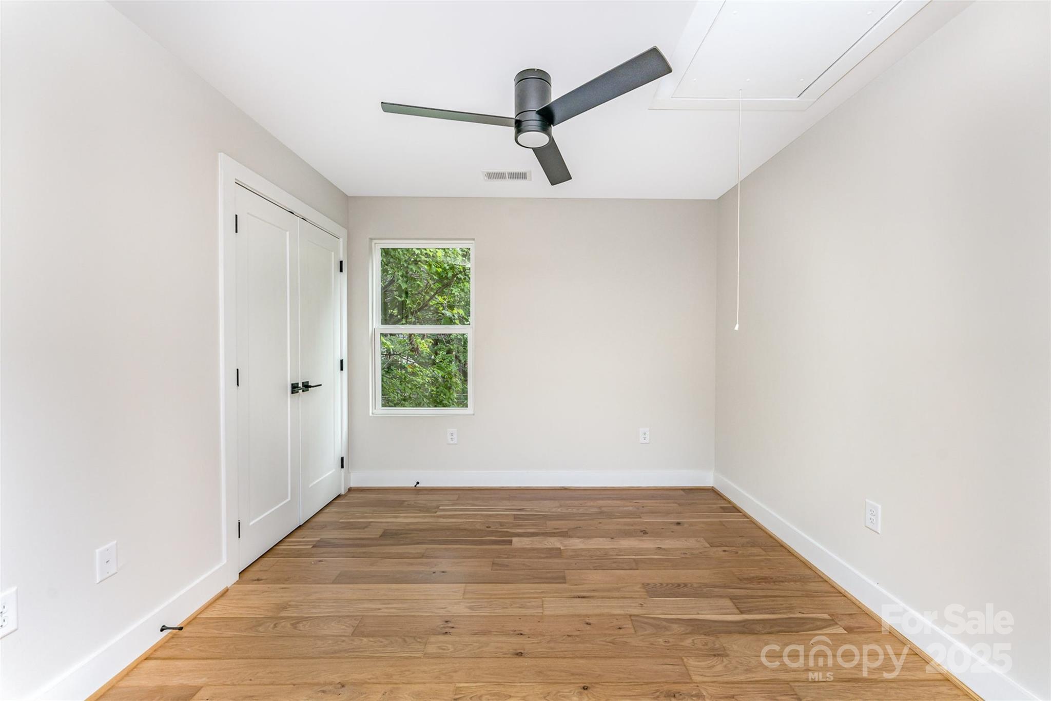 3049 Reid Avenue Property Photo 16