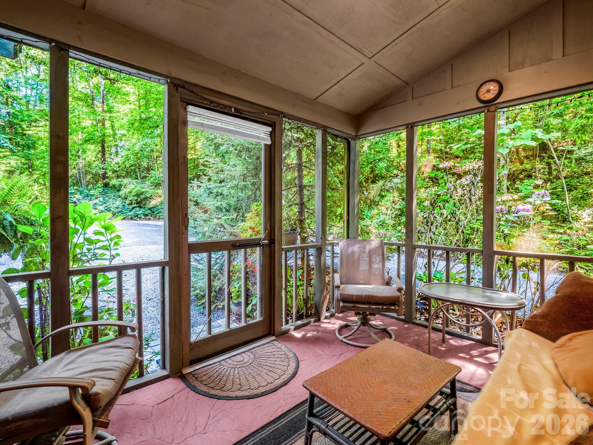126 Sleeping Bear Lane Property Photo 12