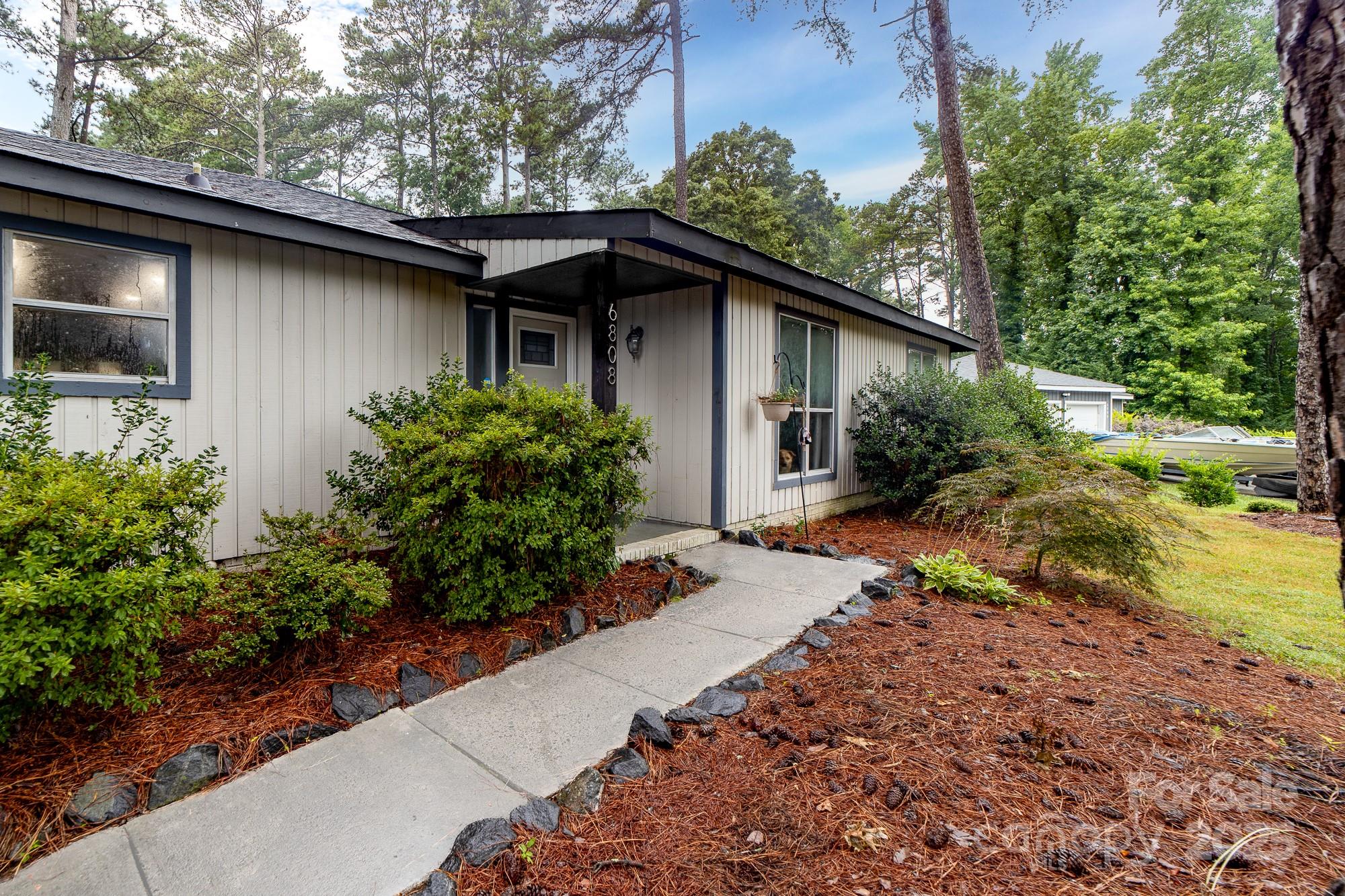 6808 Arroyo Drive Property Photo 3
