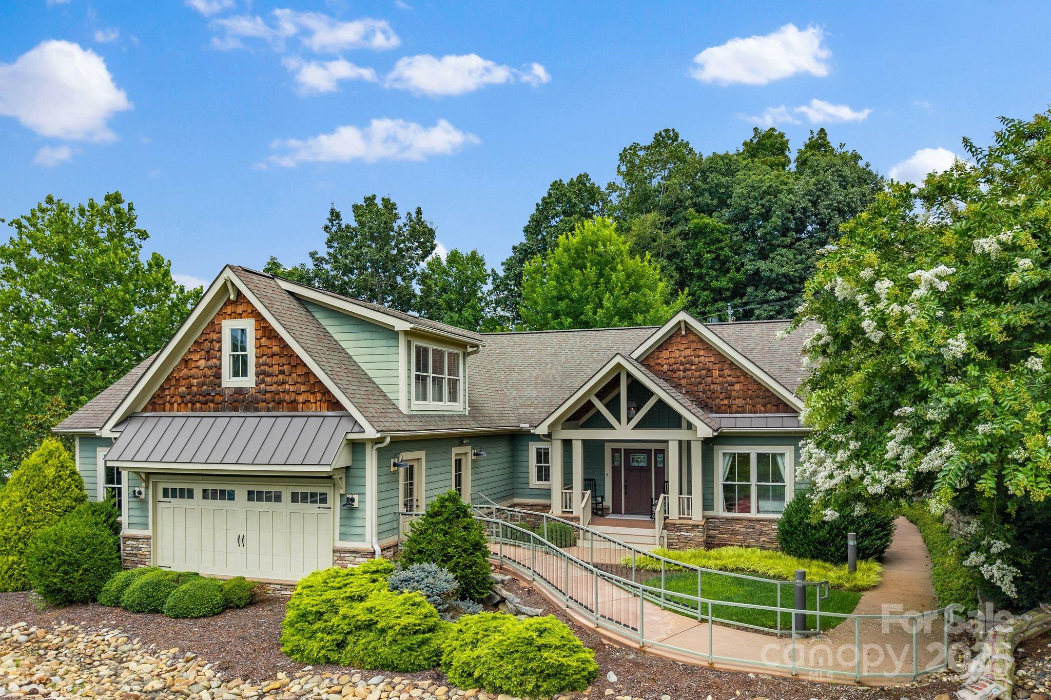 798 Dogwood Road Property Photo 1