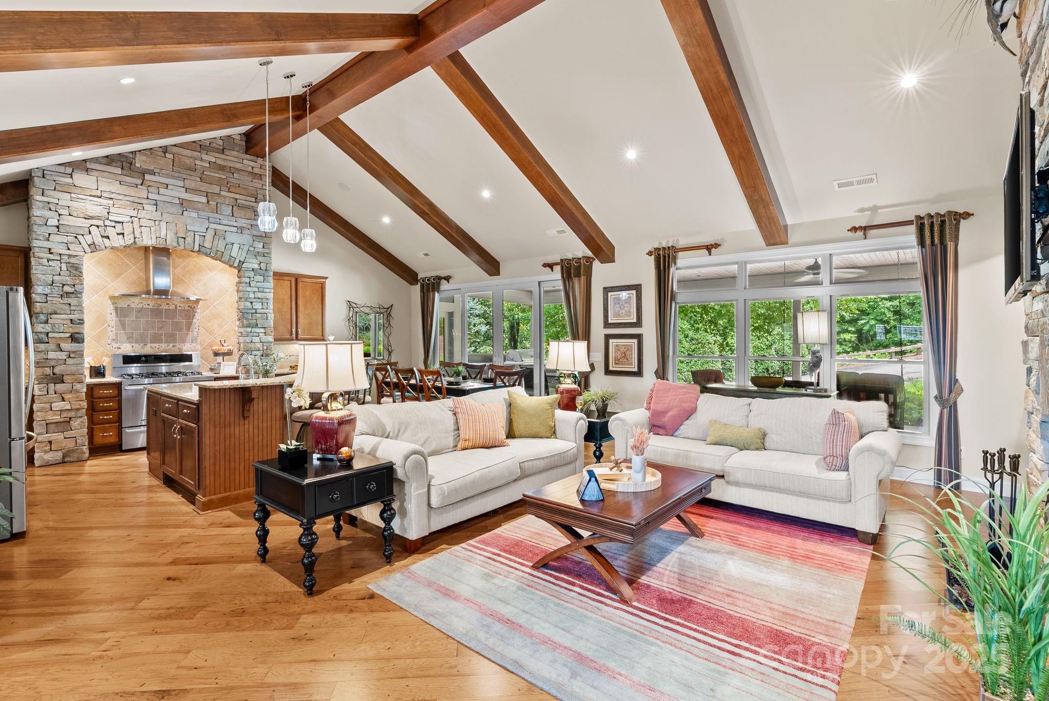 798 Dogwood Road Property Photo 8