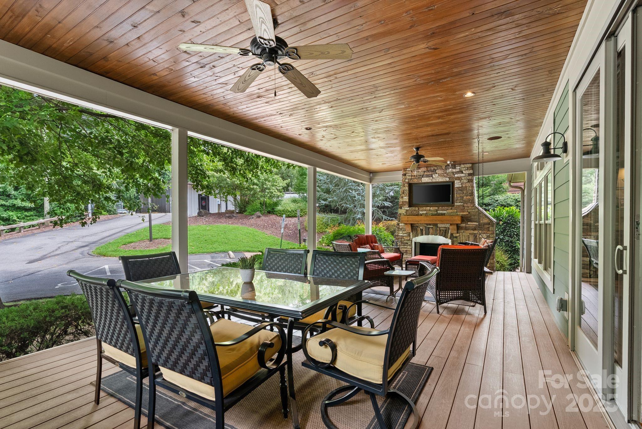 798 Dogwood Road Property Photo 10