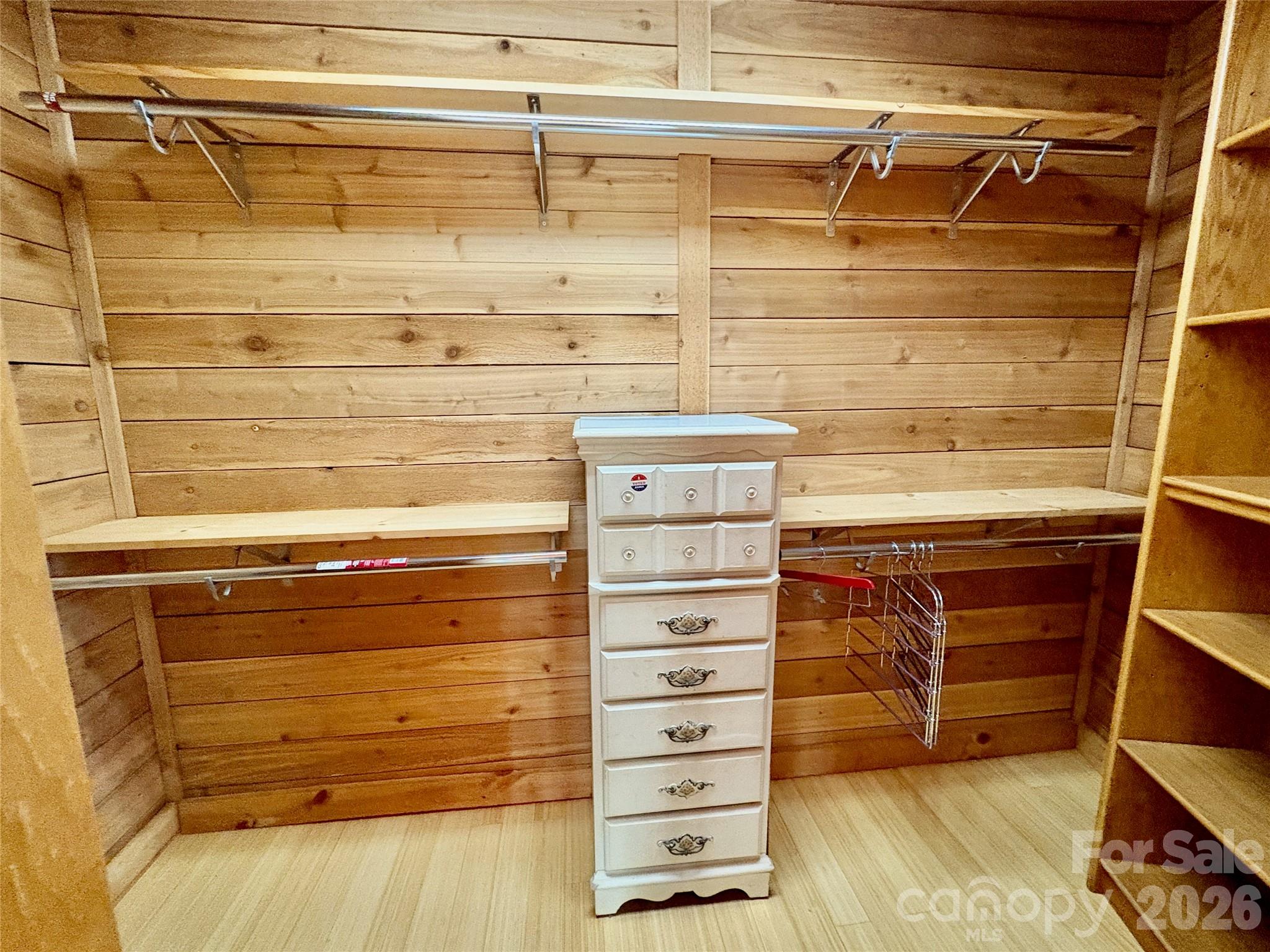 40 Brownwood Avenue Property Photo 12