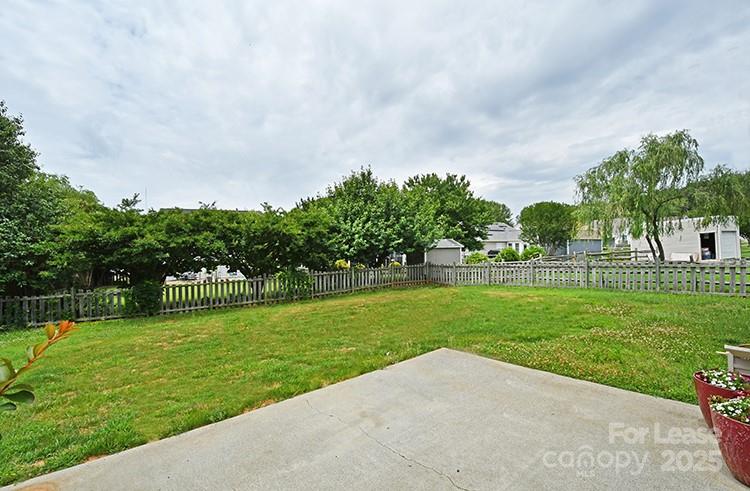 129 Bosburg Drive Property Photo 25