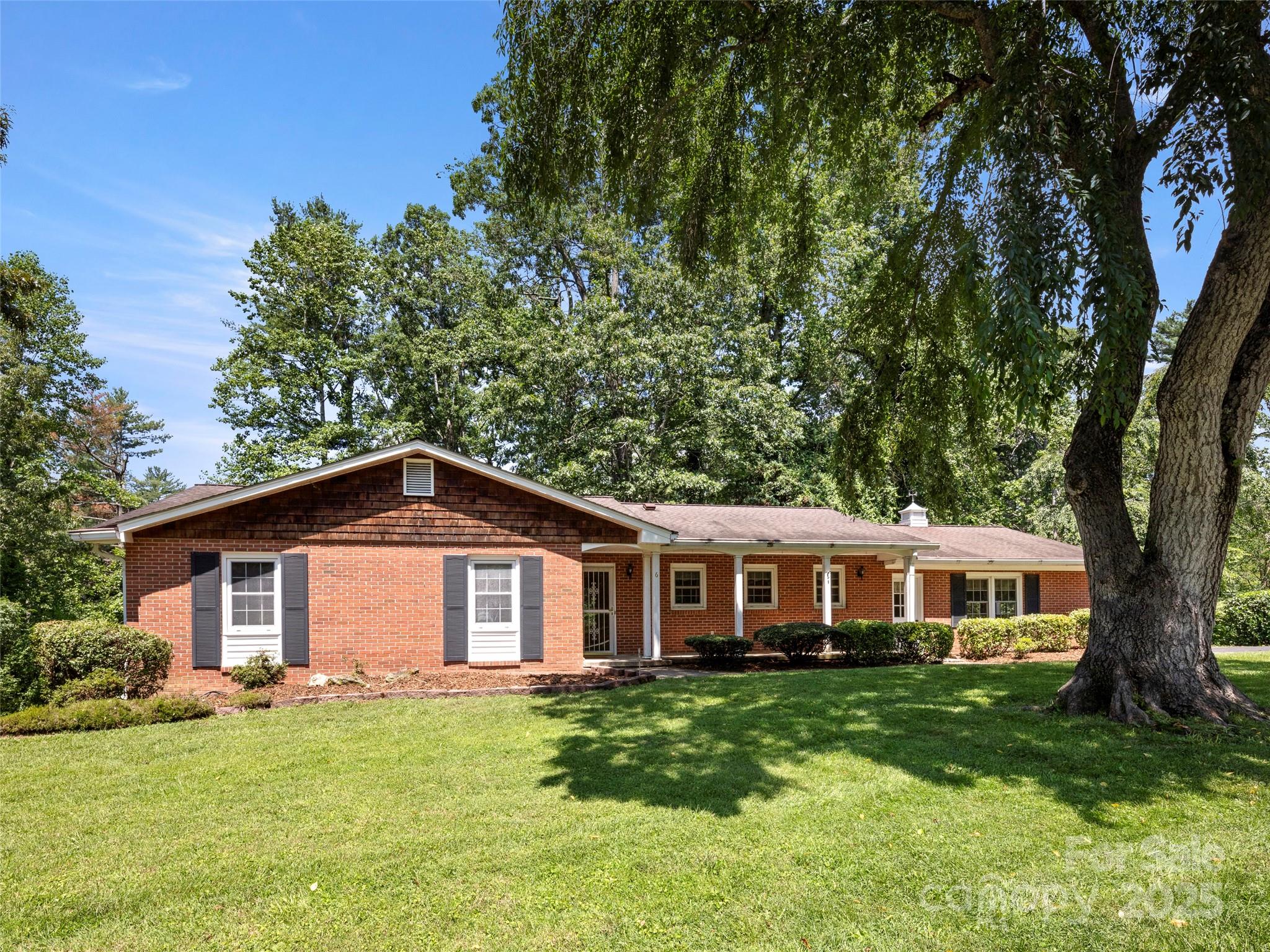 6 Ravenswood Road