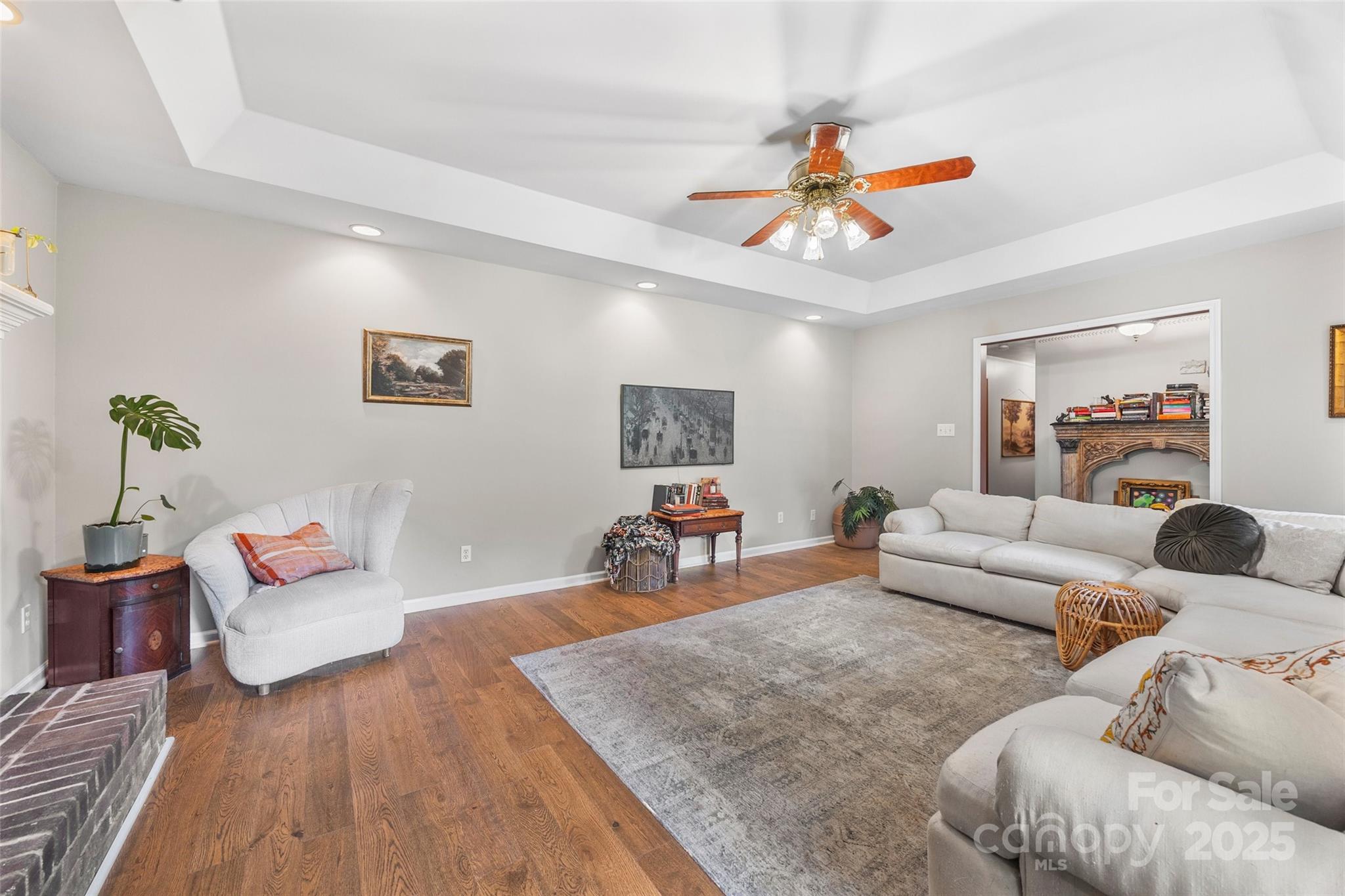 1010 Rainbow Circle Property Photo 7