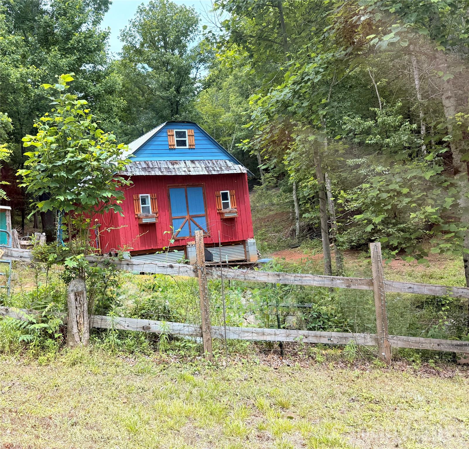 1318 Laughter Road Property Photo 17
