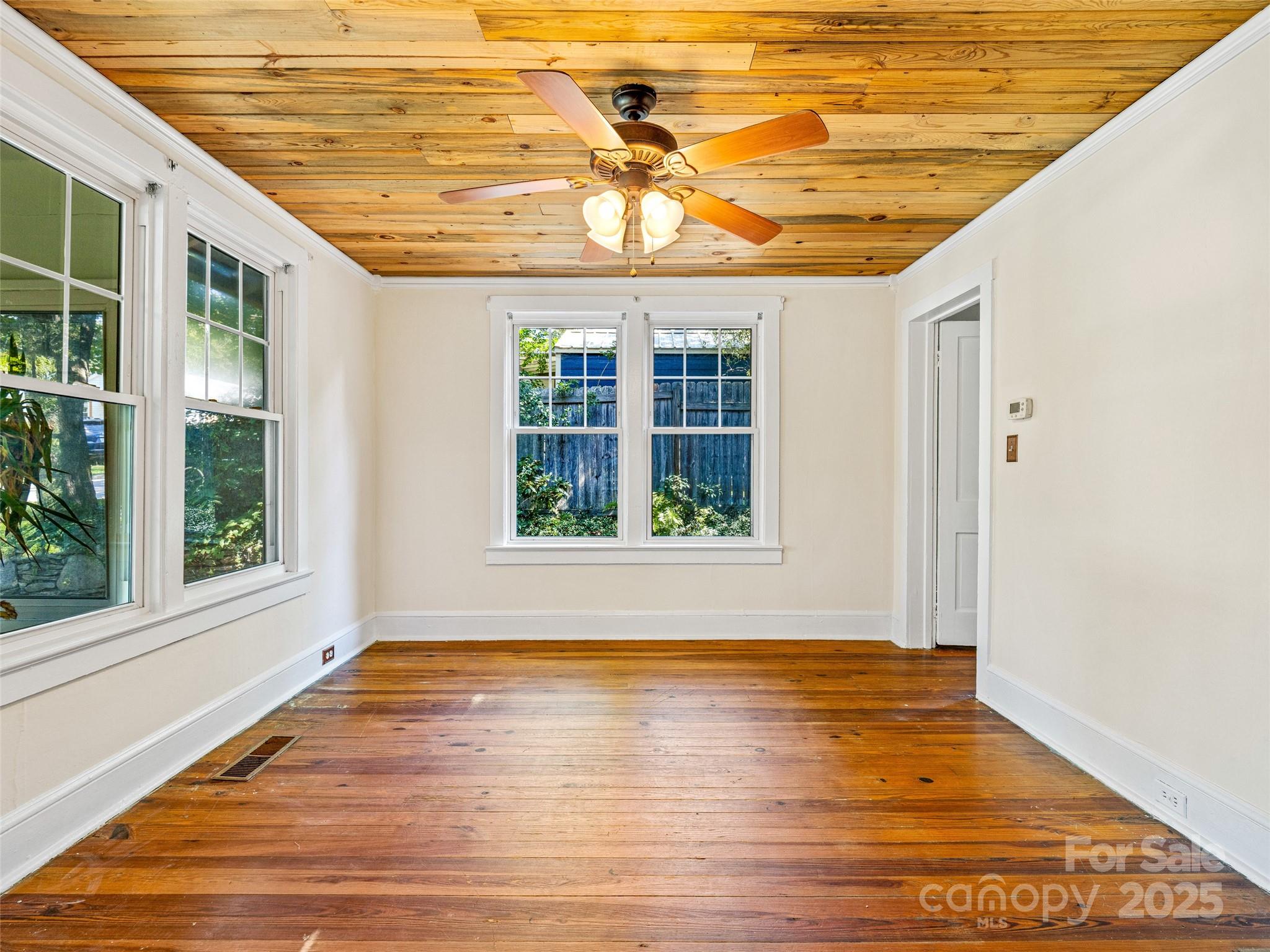 11 Craig Circle Property Photo 14