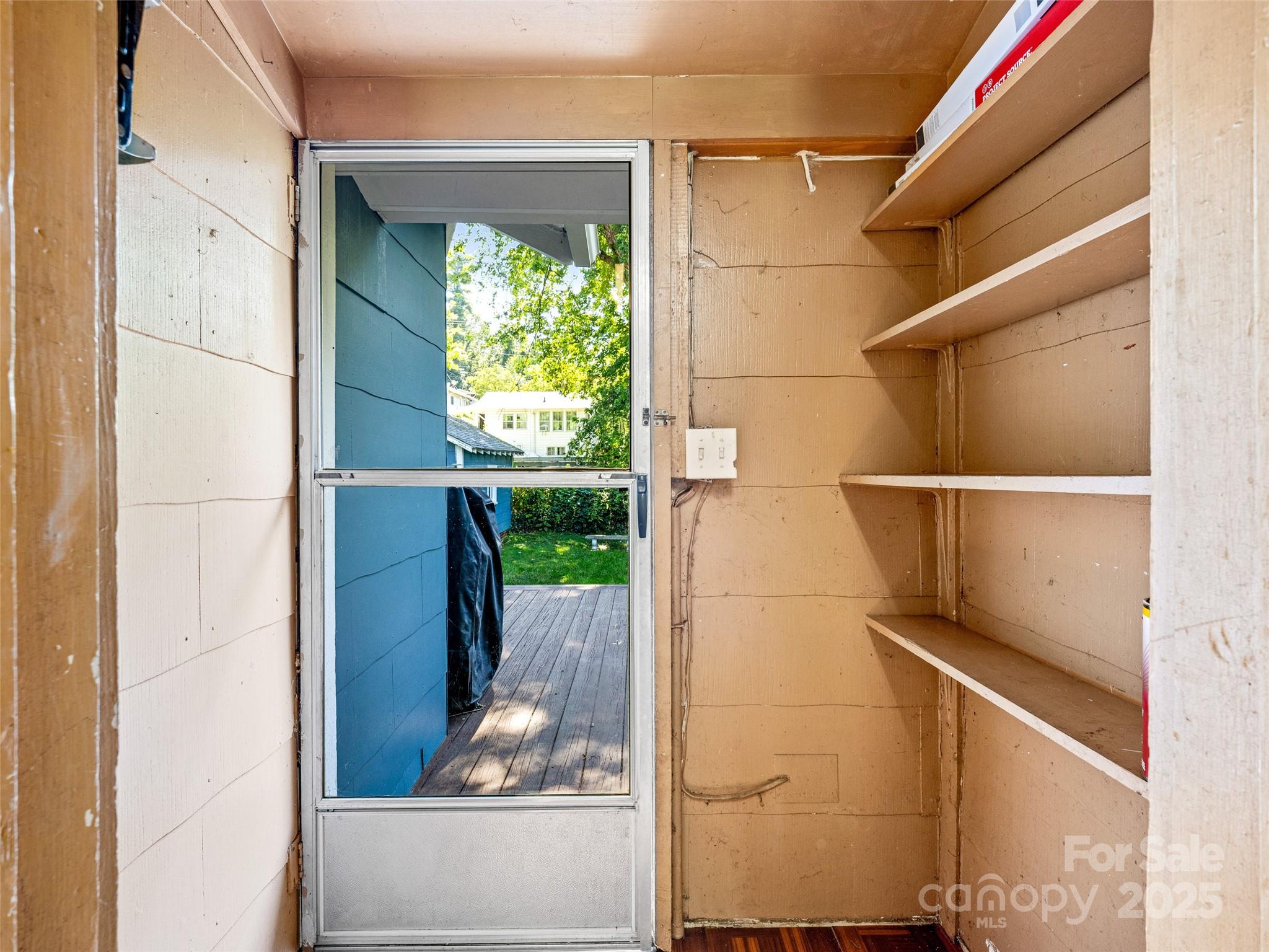11 Craig Circle Property Photo 23