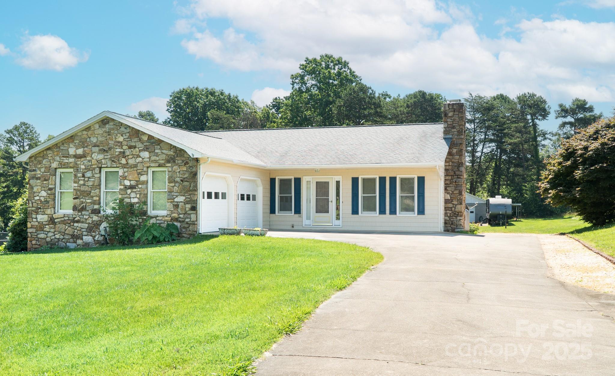 3837 Berry Road Property Photo 1