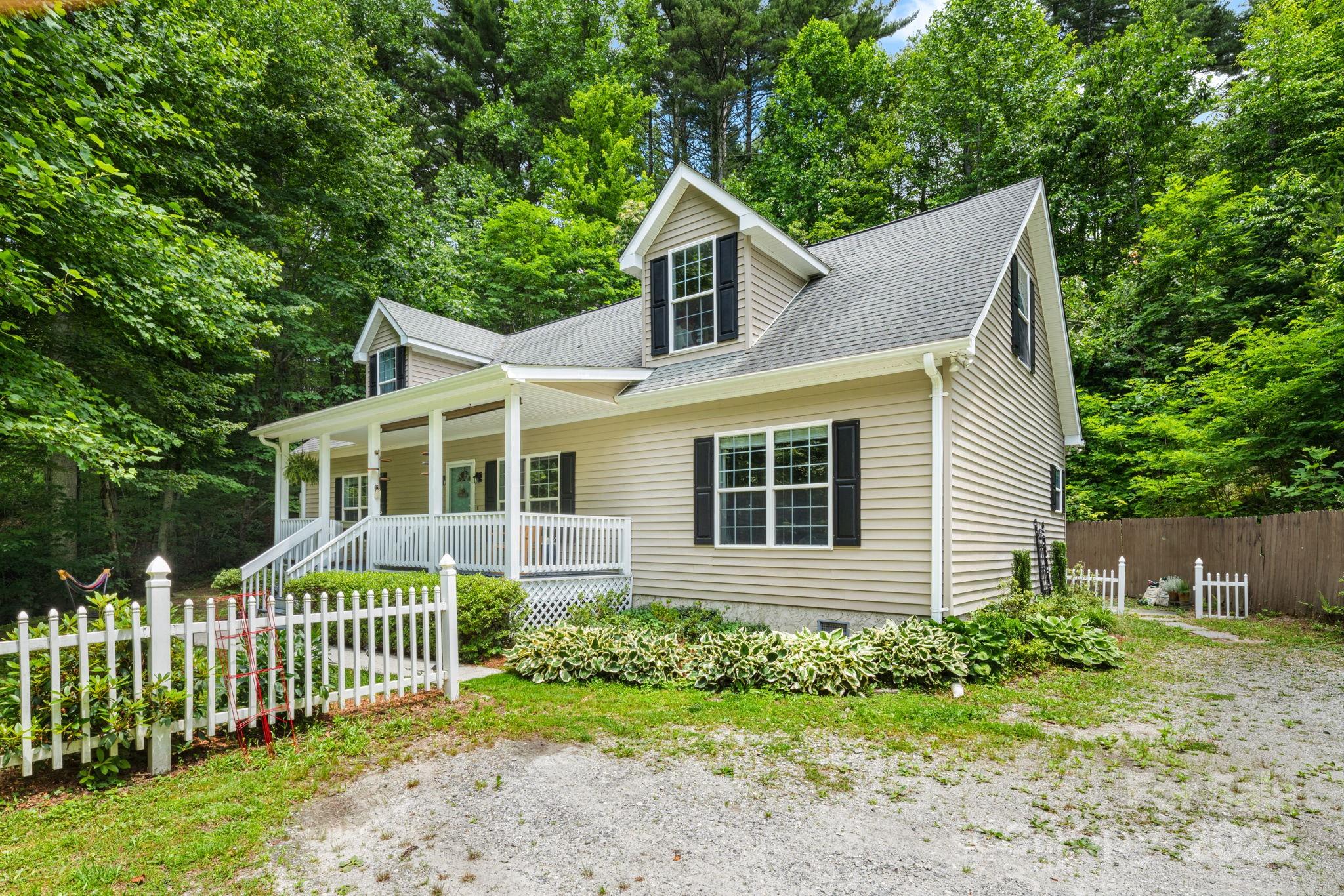 104 Jurassic Drive