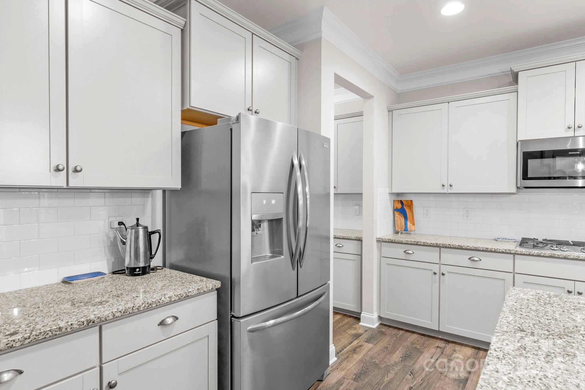 236 Robinwood Lane Property Photo 15
