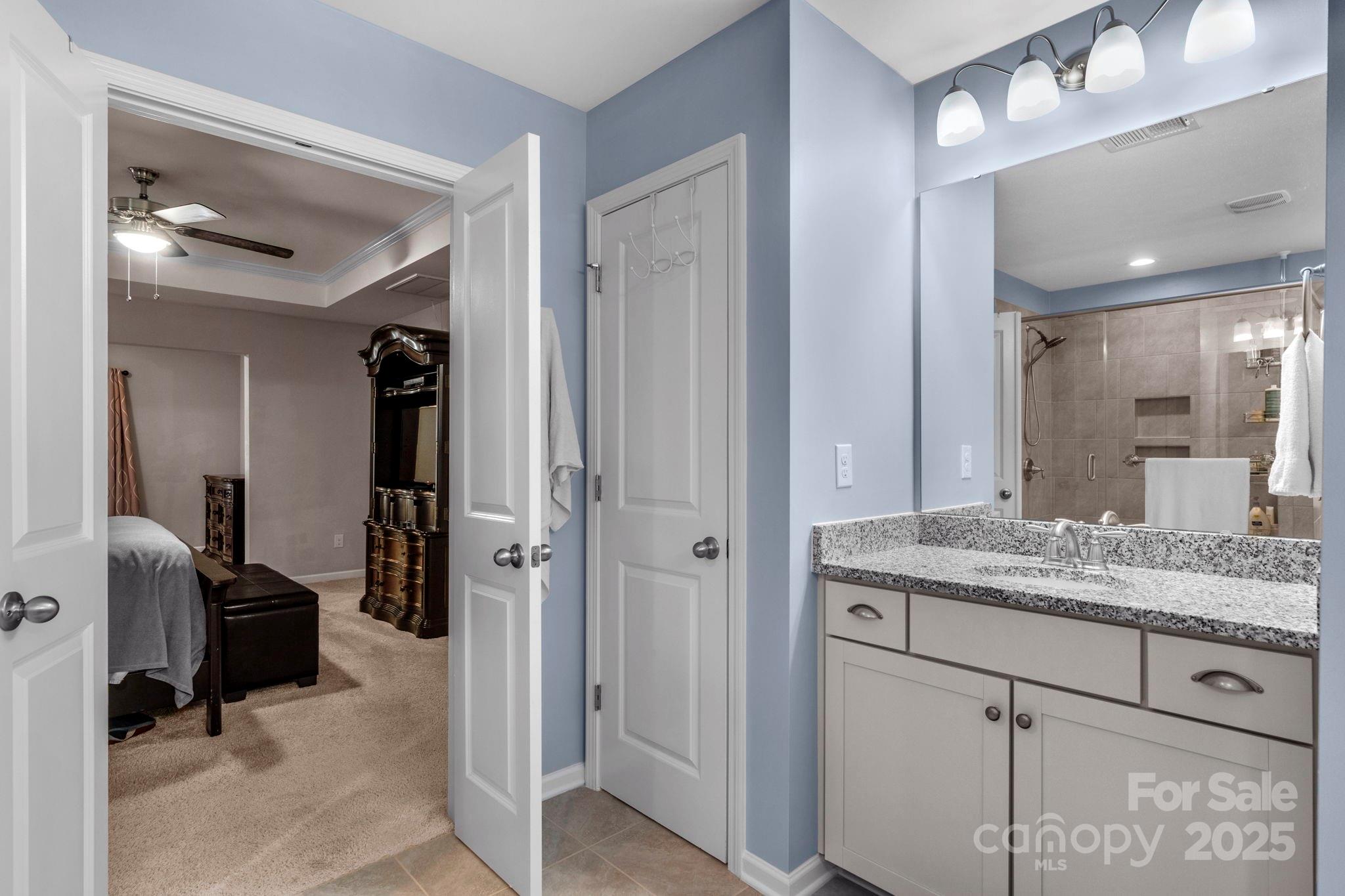 236 Robinwood Lane Property Photo 38