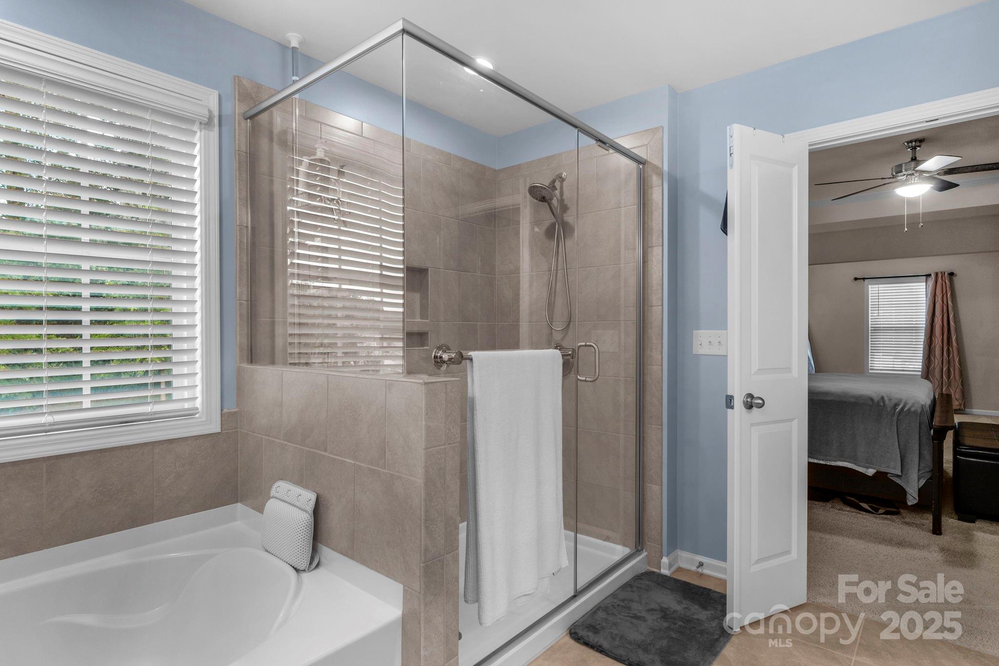 236 Robinwood Lane Property Photo 39
