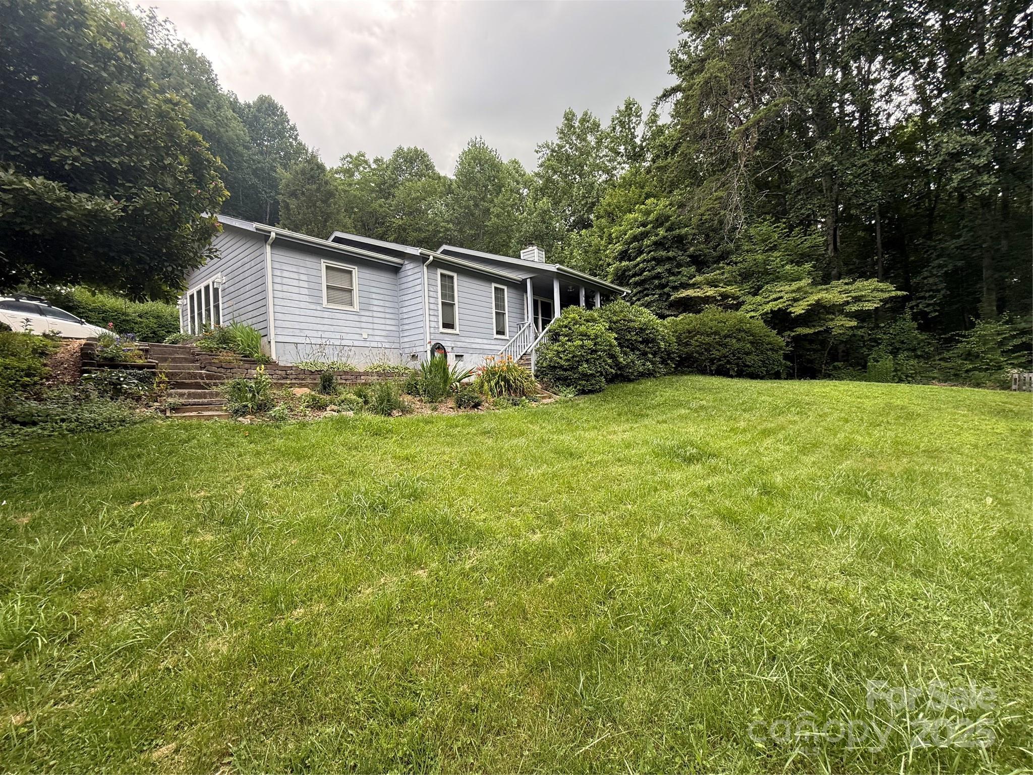 46 High Meadow Lane Property Photo 1