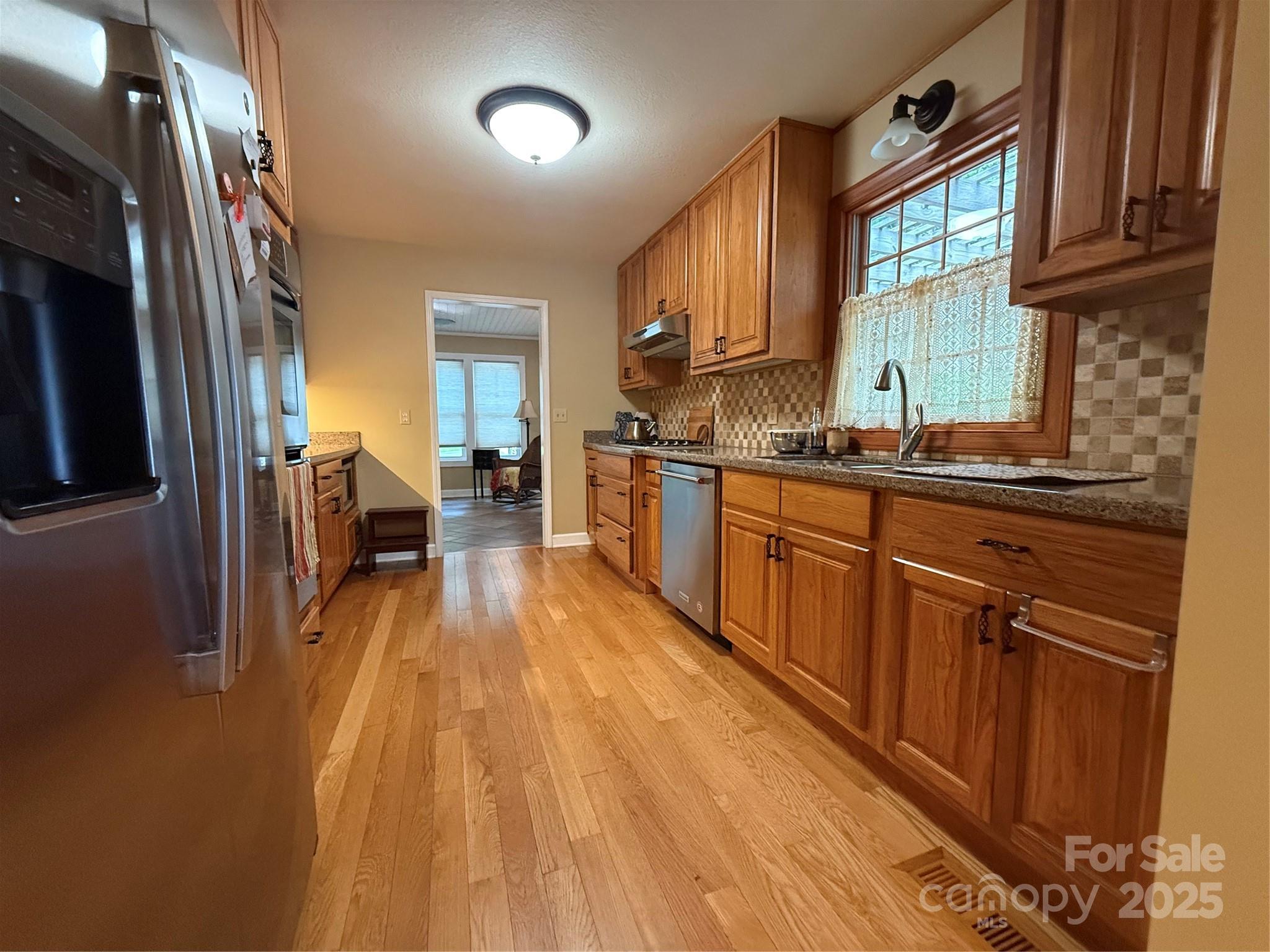 46 High Meadow Lane Property Photo 8