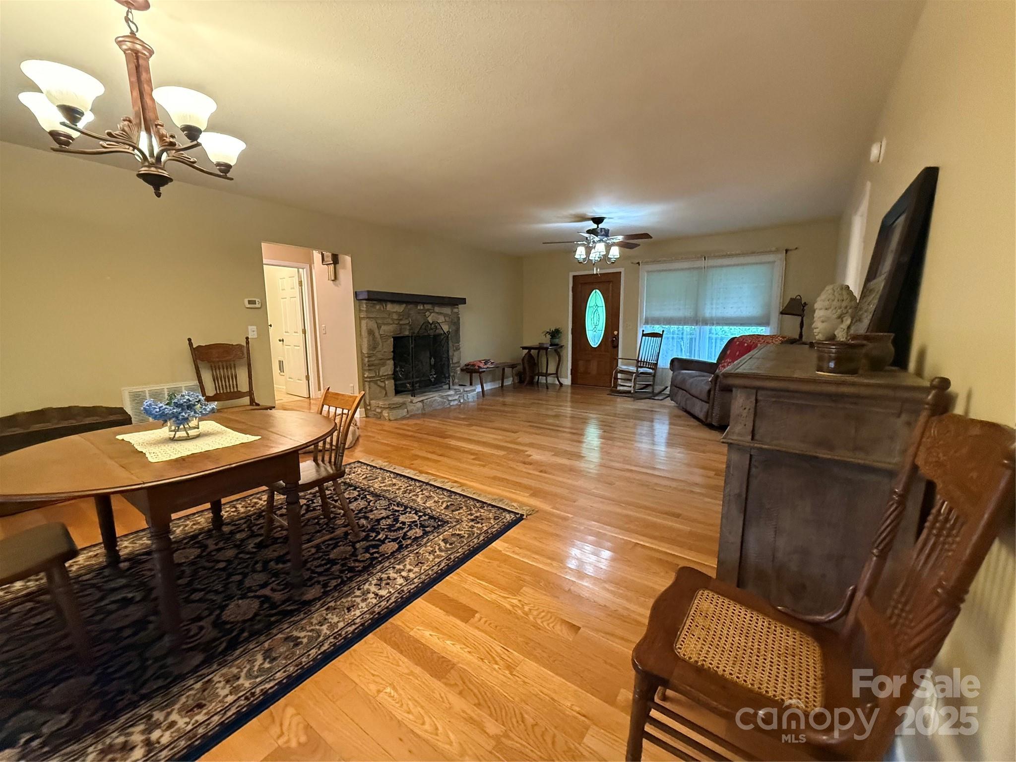46 High Meadow Lane Property Photo 9