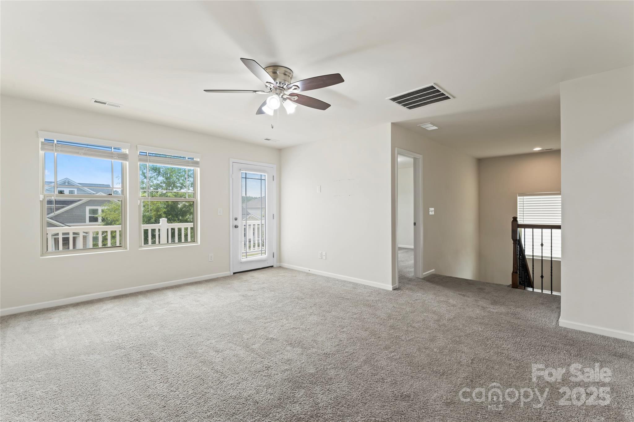 15213 Red Canoe Way Property Photo 29