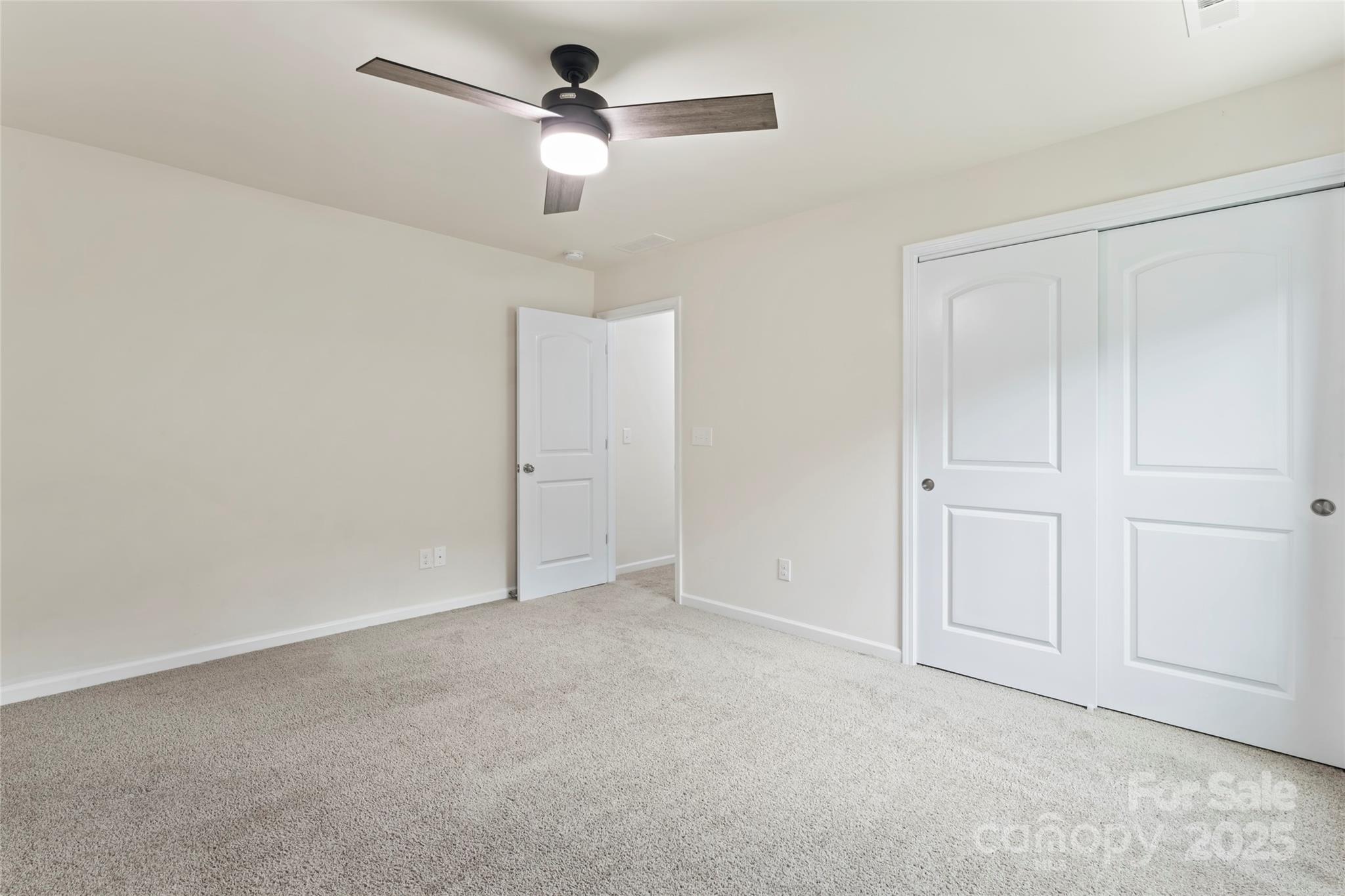 15213 Red Canoe Way Property Photo 40
