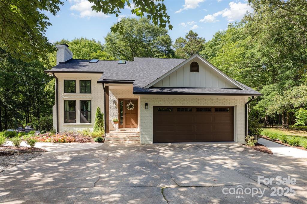 6639 Camp Creek Road Property Photo 2