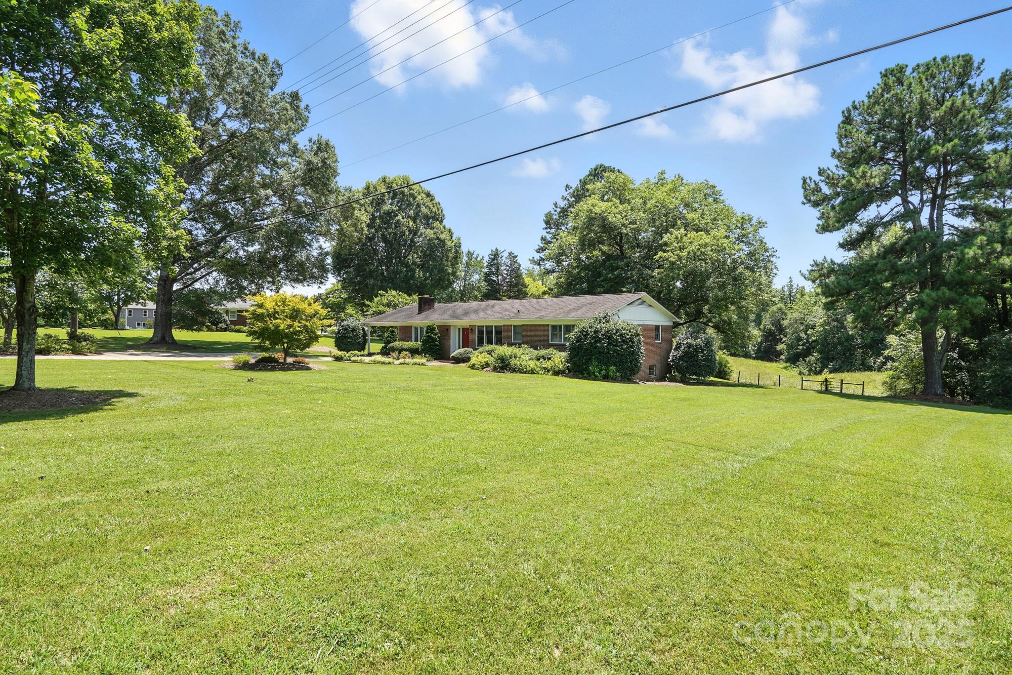 3427 N Nc 16 Highway Property Photo 3