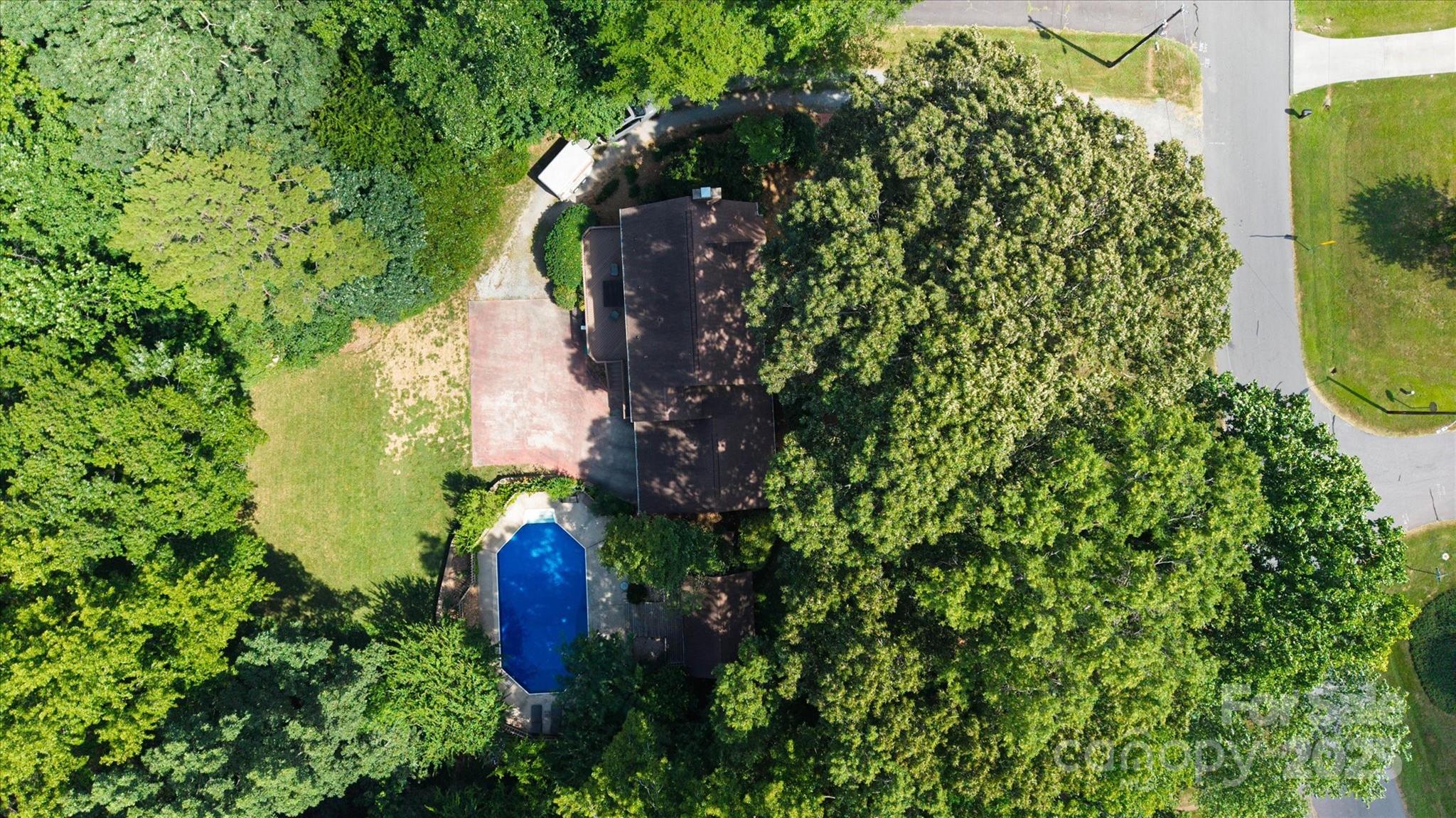12101 Ranburne Road Property Photo 4