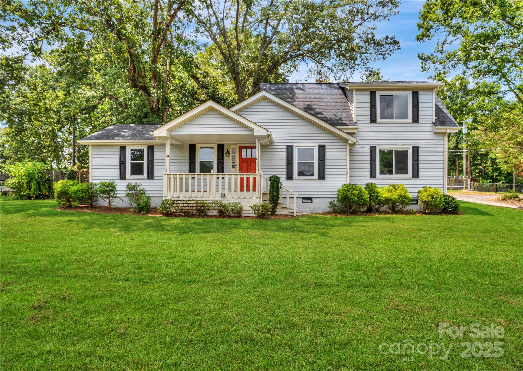 1611 Old Hickory Grove Road Property Photo 1