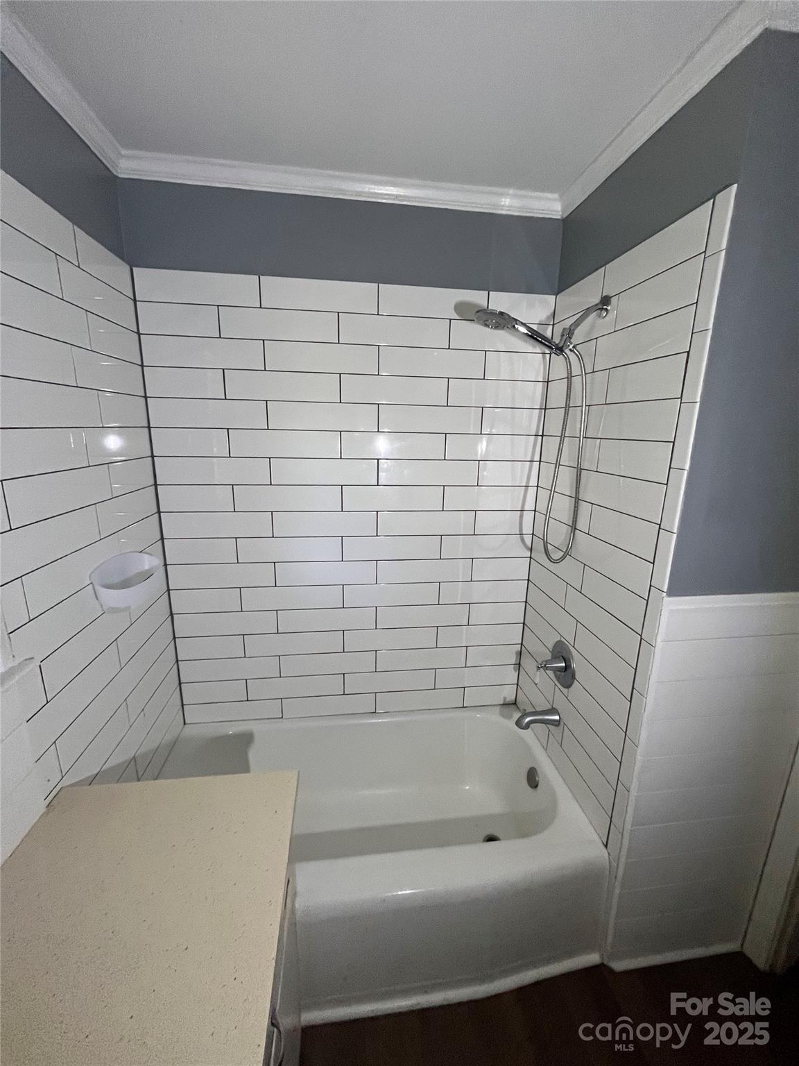 102 Stewart Street Property Photo 12