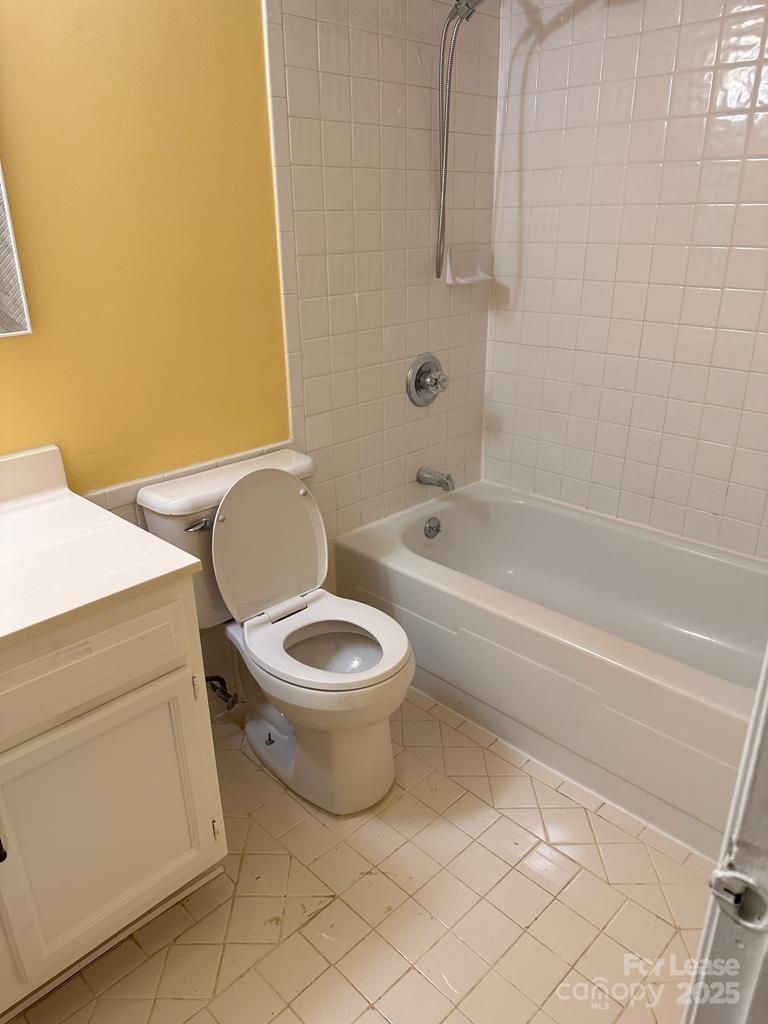 5808 Hunting Ridge Lane A Property Photo 19