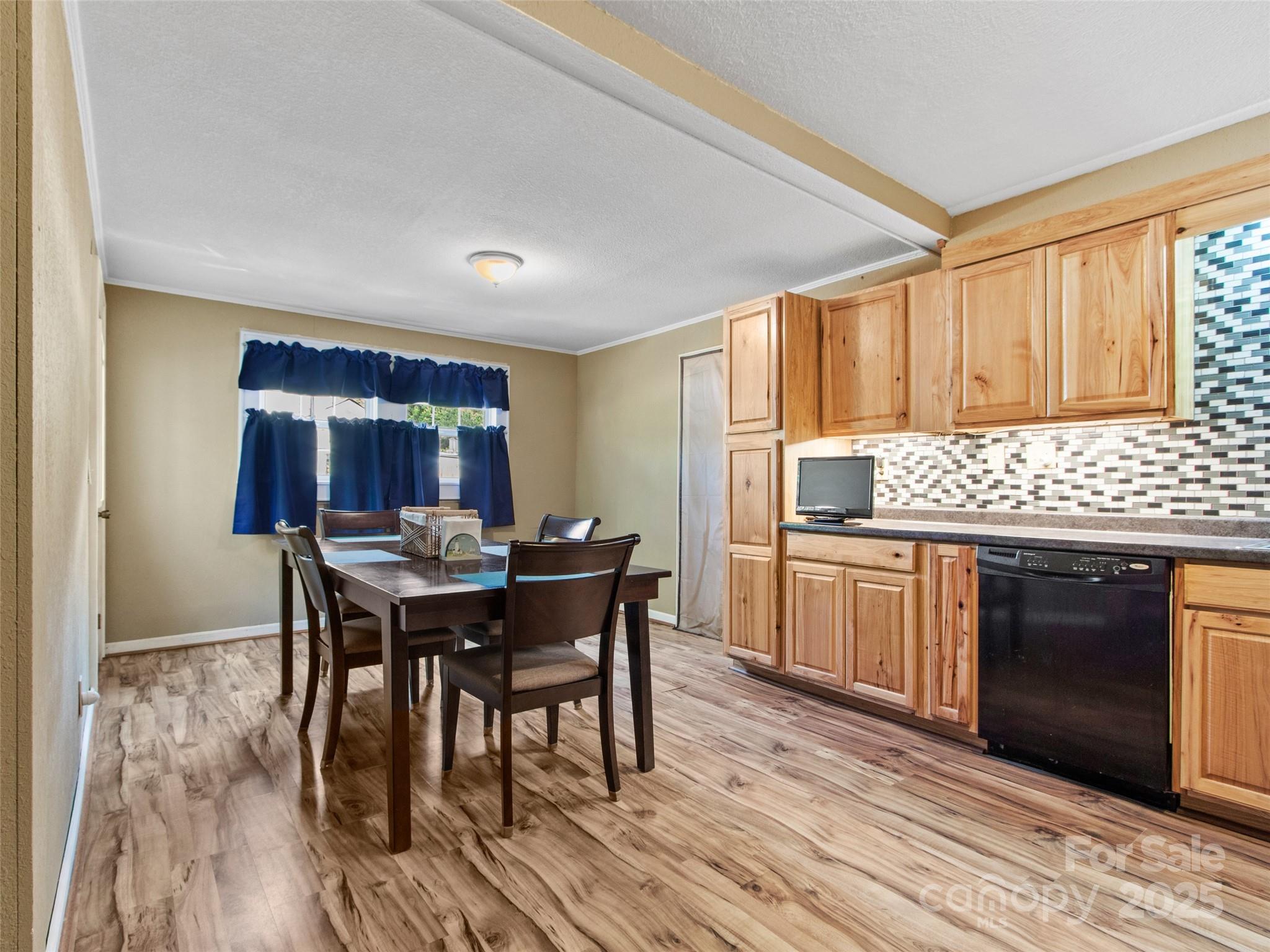 56 Love Fox Road Property Photo 12