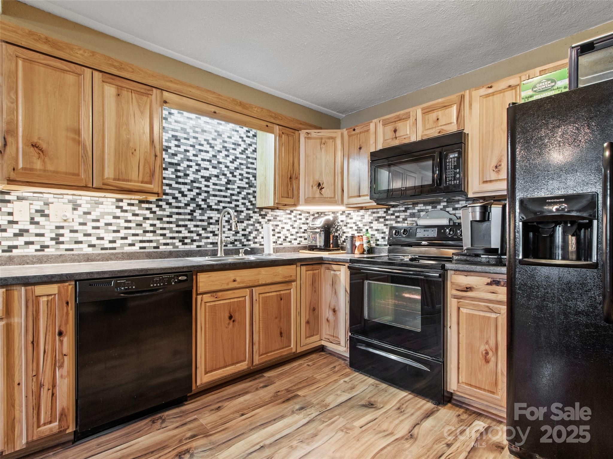 56 Love Fox Road Property Photo 13